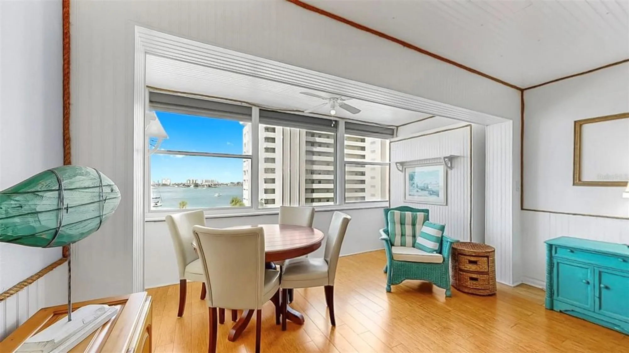 Property Slideshow image 23 of 46 | 4550 cove cir apt 605, Saint Petersburg, FL, 33708