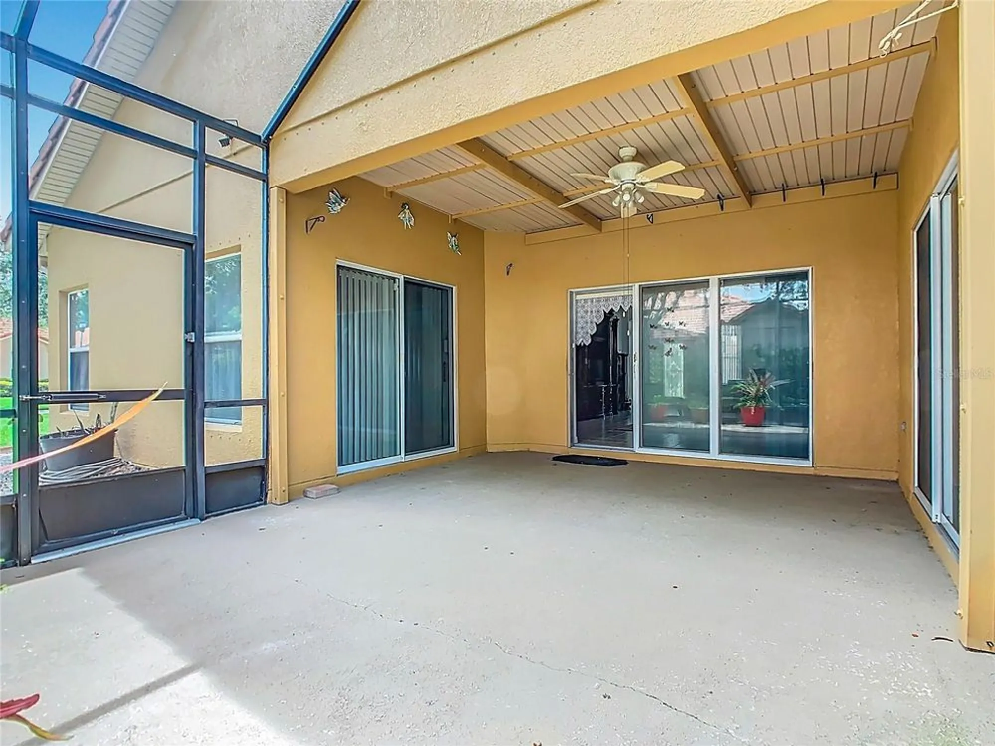 Property Slideshow image 42 of 52 | 572 sienna dr, Poinciana, FL, 34759