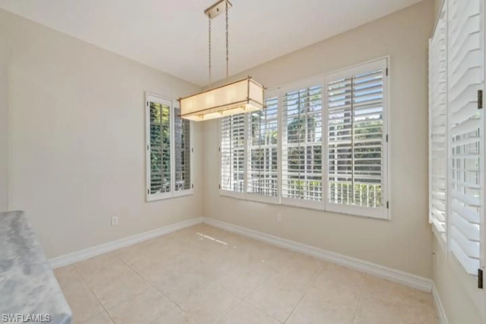 Property Slideshow image 9 of 32 | 27188 shell ridge cir, Bonita Springs, FL, 34134