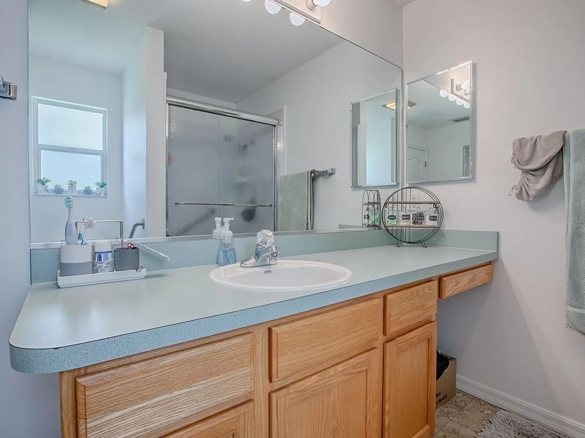 Property Slideshow image 25 of 42 | 2412 merida cir, The Villages, FL, 32162