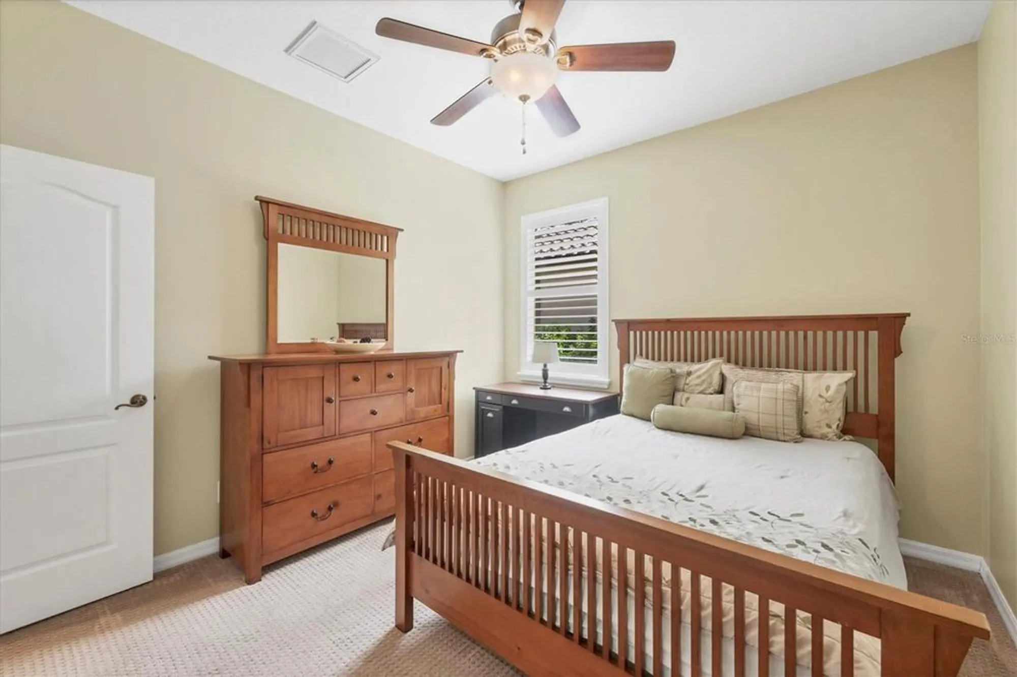 Property Slideshow image 32 of 90 | 1051 creek nine dr, North Port, FL, 34291