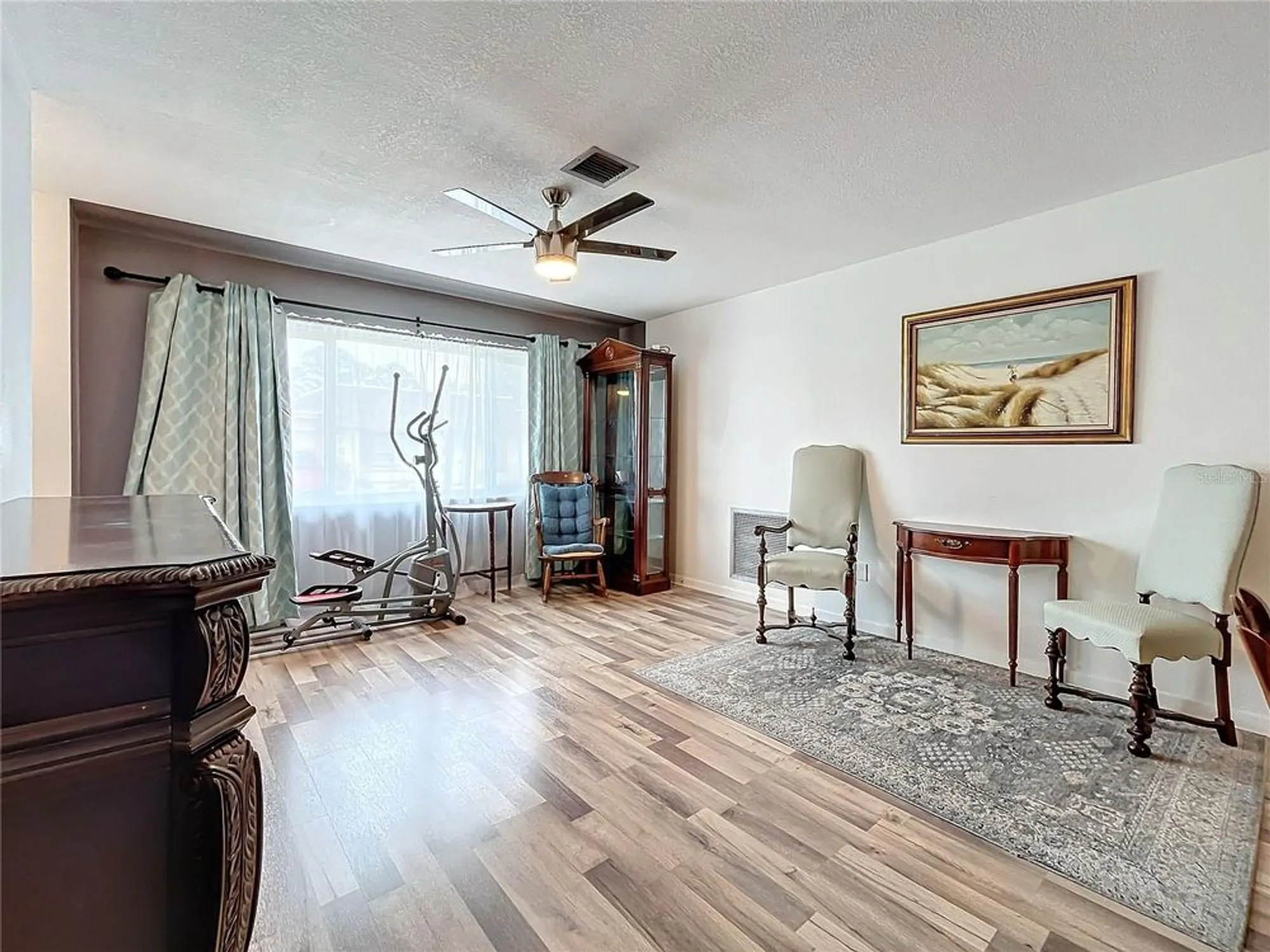 Property Slideshow image 5 of 49 | 8330 vendome blvd, Pinellas Park, FL, 33781