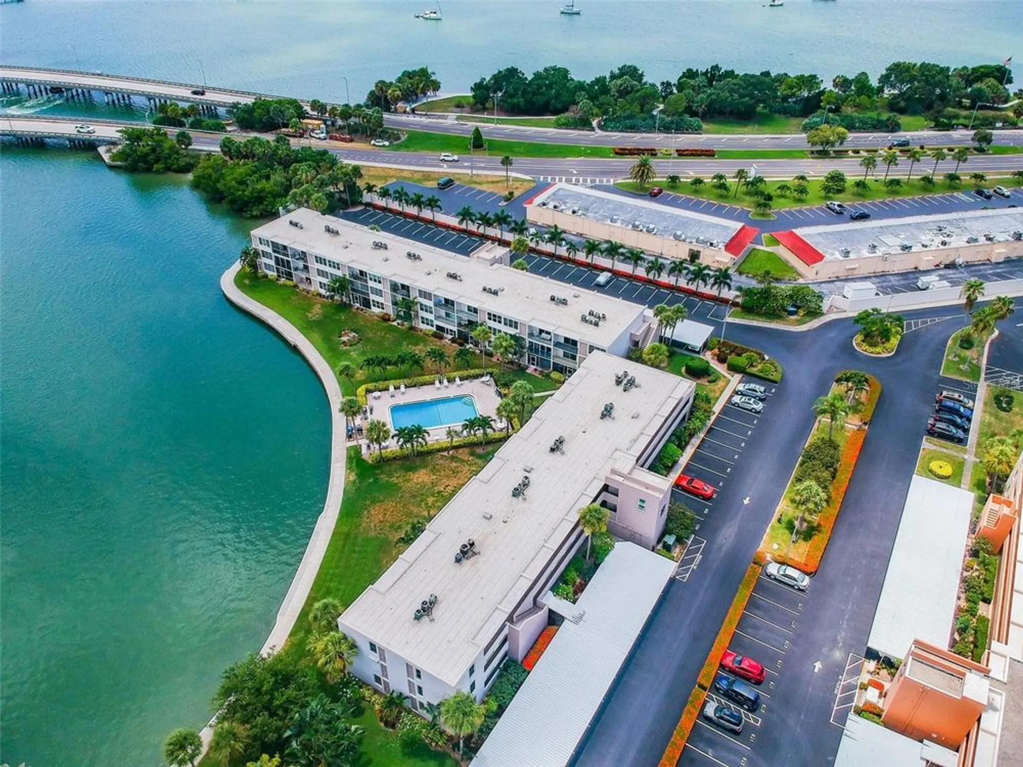 Property Slideshow image 49 of 93 | 7400 sun island dr 207, South Pasadena, FL, 33707