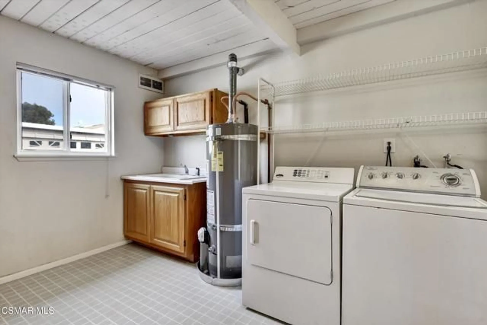 Property Slideshow image 36 of 58 | 161 w bay blvd, Port Hueneme, CA, 93041