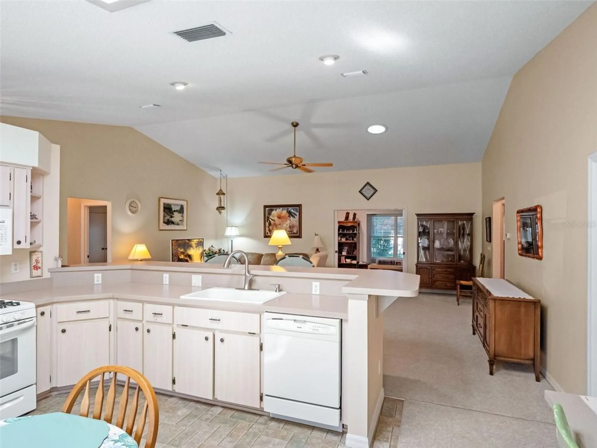 Property Slideshow image 13 of 75 | 6436 borg st, Leesburg, FL, 34748