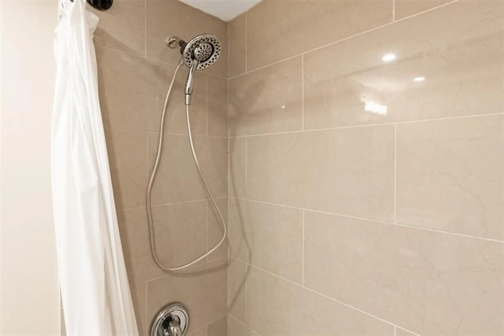 Property Slideshow image 17 of 28 | 3057 newport n # 3057, Deerfield Beach, FL, 33442