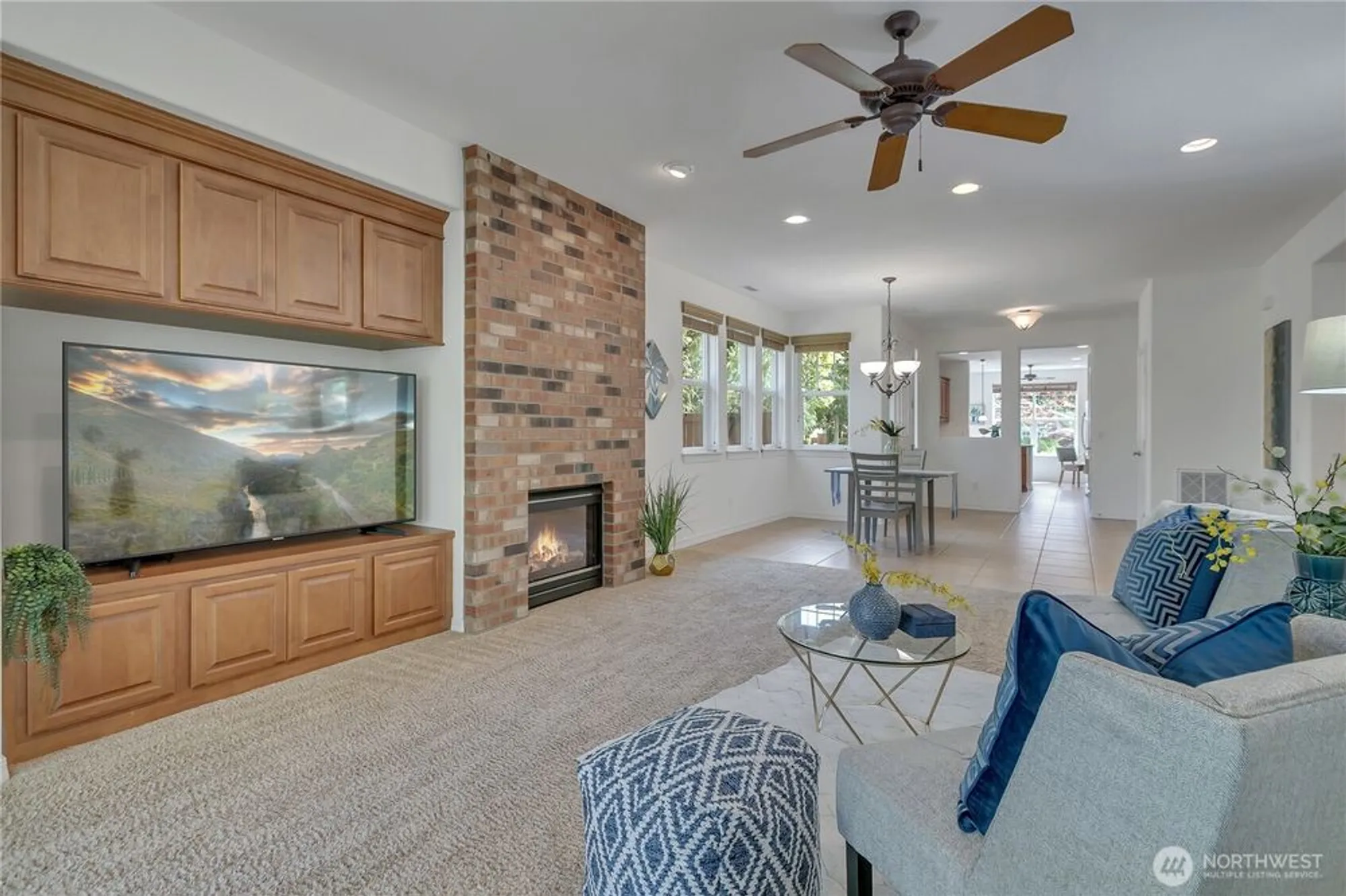 Property Slideshow image 14 of 38 | 4961 spokane st, Lacey, WA, 98516