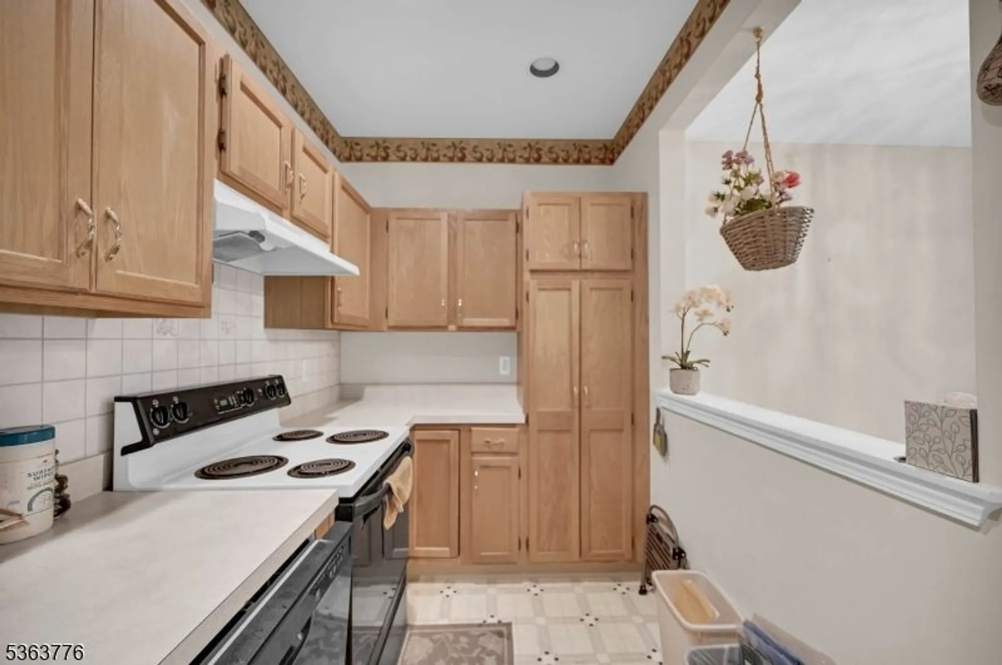 Property Slideshow image 12 of 30 | 5321 richmond rd # 321, West Milford, NJ, 07480