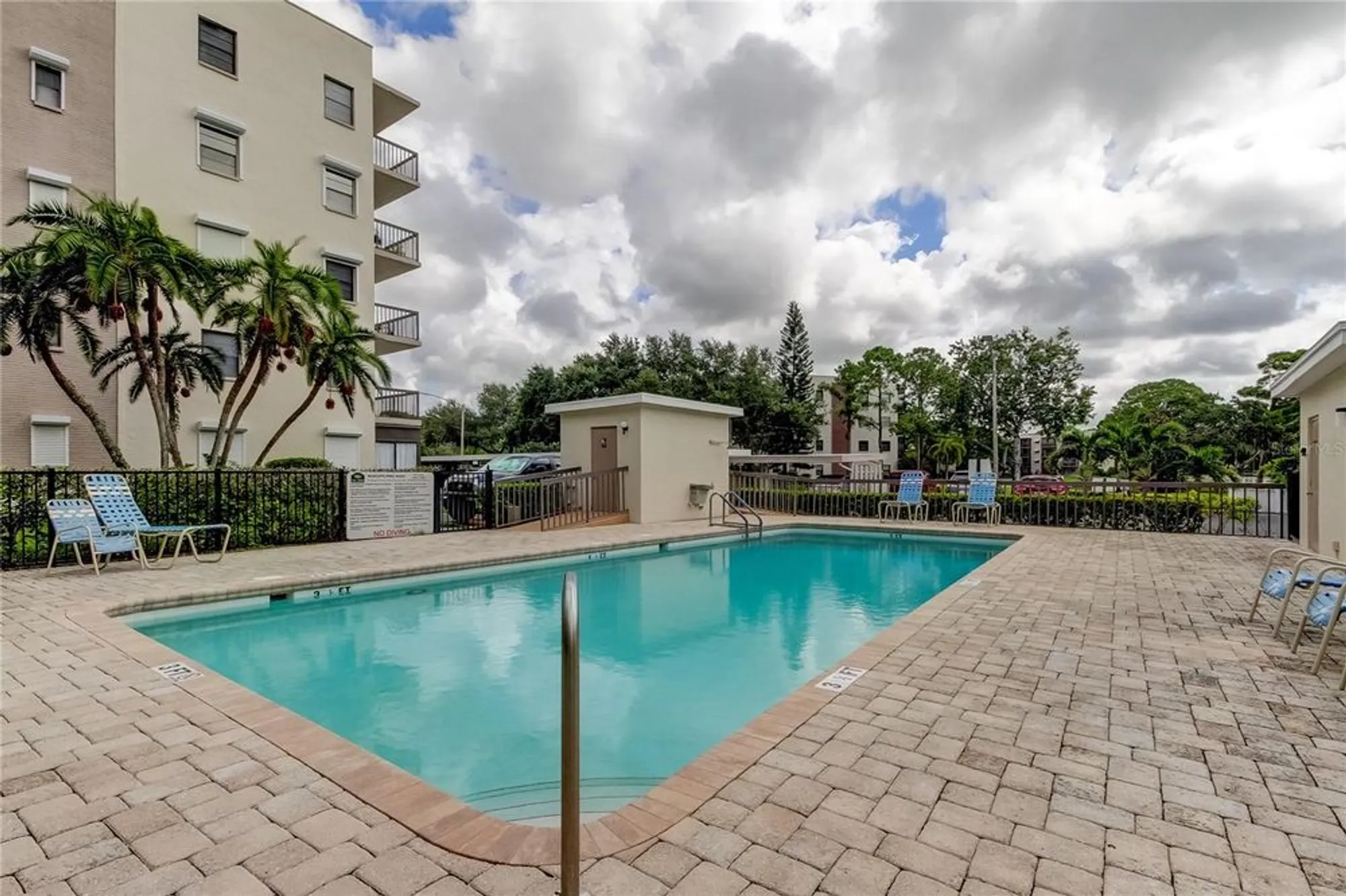 Property Slideshow image 44 of 54 | 8198 terrace garden dr n unit 109, Saint Petersburg, FL, 33709