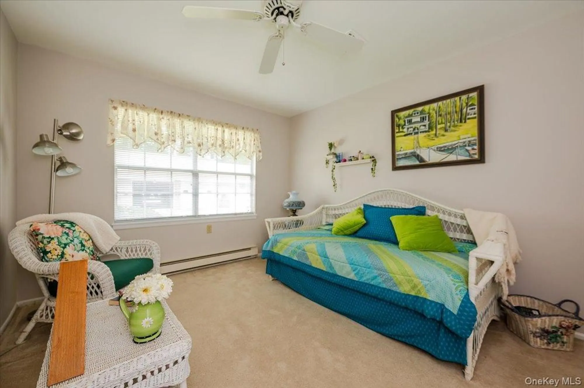 Property Slideshow image 9 of 23 | 48 trent ct b, Ridge, NY, 11961