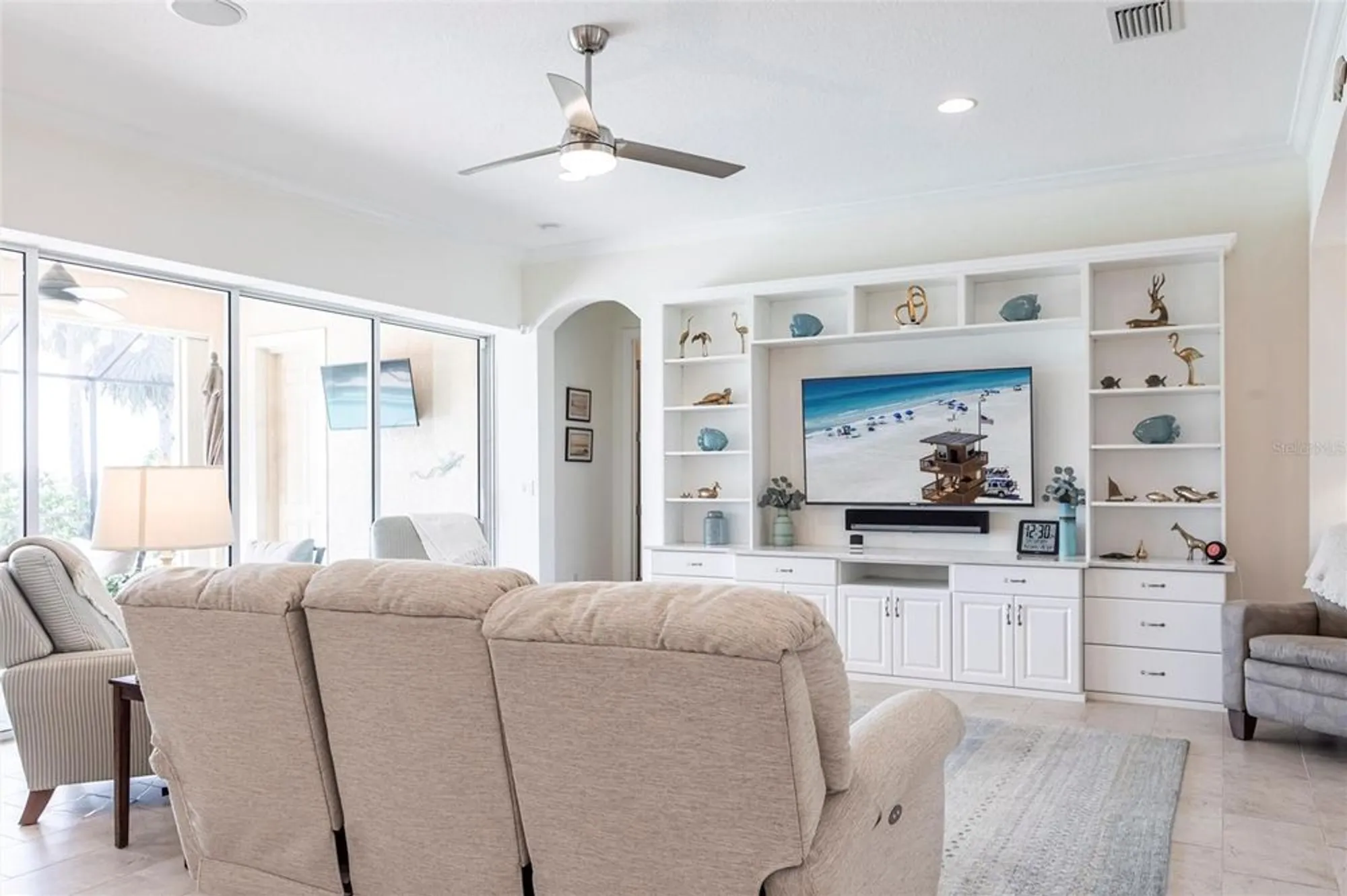 Property Slideshow image 9 of 62 | 5502 tidewater preserve blvd, Bradenton, FL, 34208