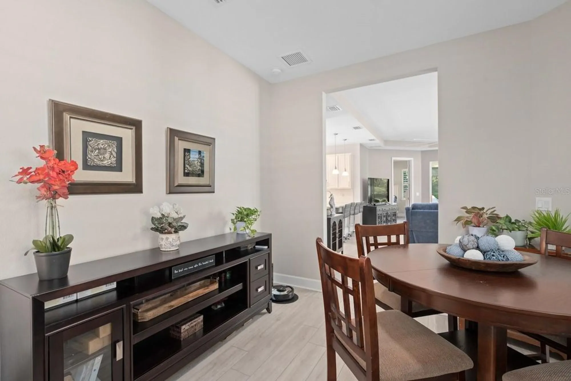 Property Slideshow image 15 of 36 | 213 old moss cir, Deland, FL, 32724