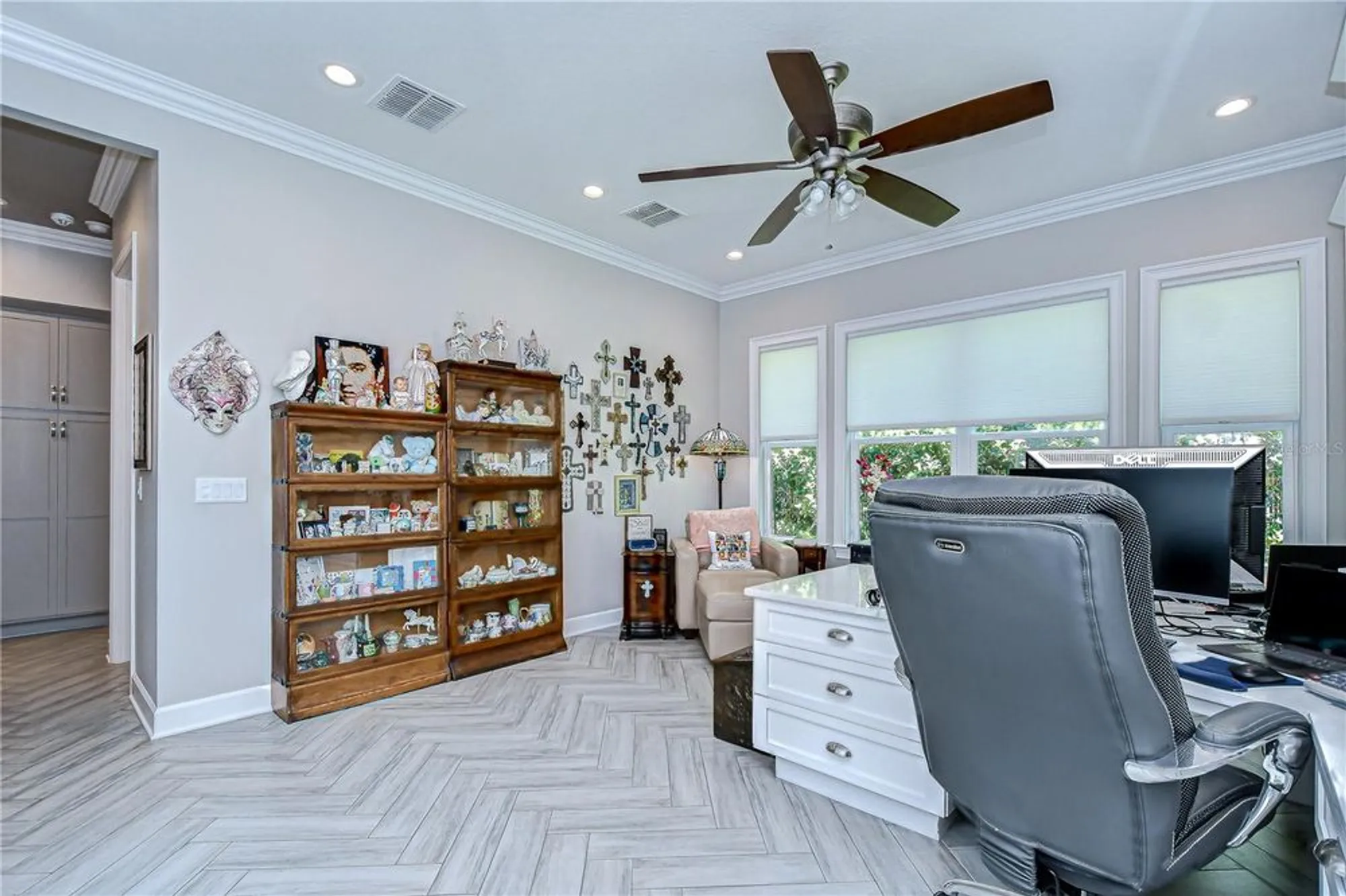 Property Slideshow image 32 of 52 | 15303 valencia del sol st, Wimauma, FL, 33598