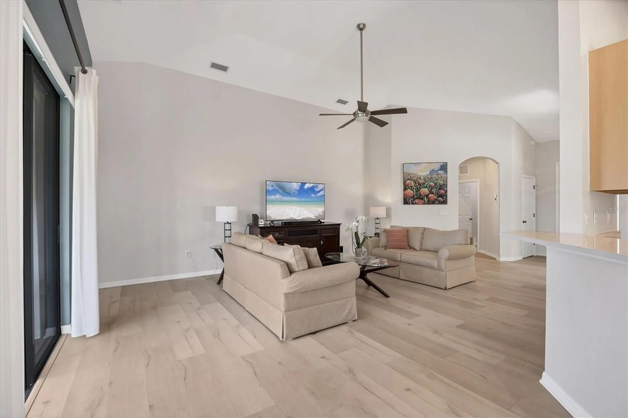 Property Slideshow image 15 of 57 | 6458 tailfeather way, Bradenton, FL, 34203