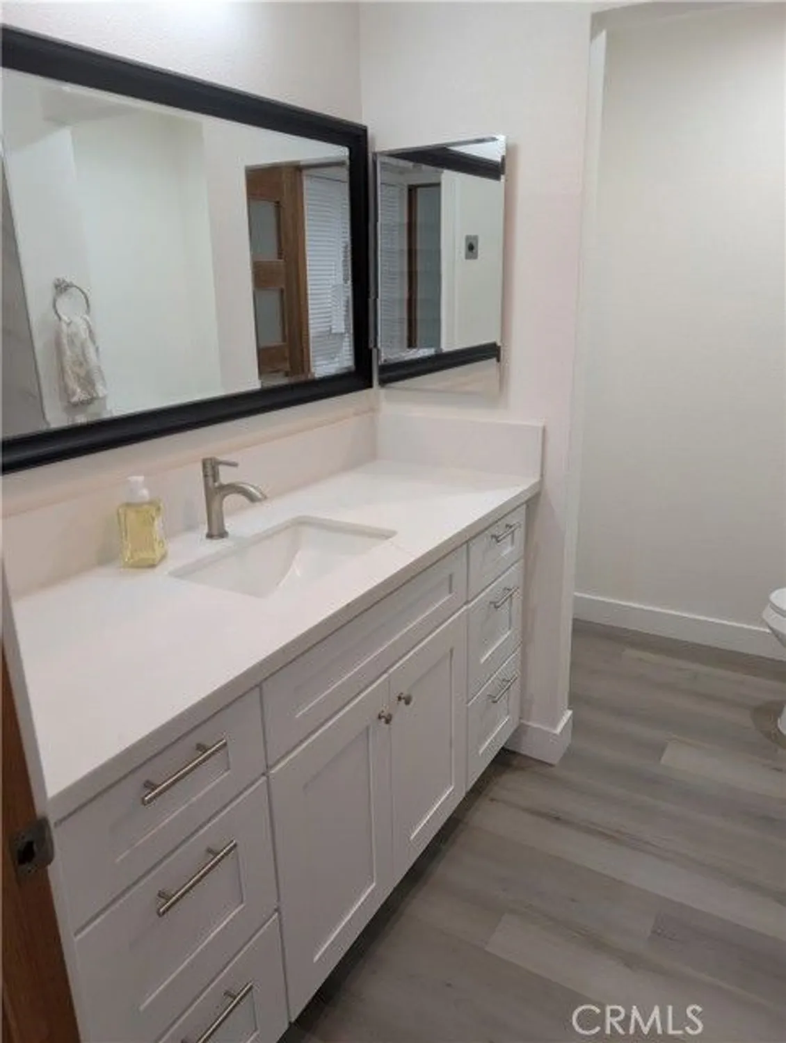 Property Slideshow image 34 of 51 | 2296 via puerta b, Laguna Woods, CA, 92637