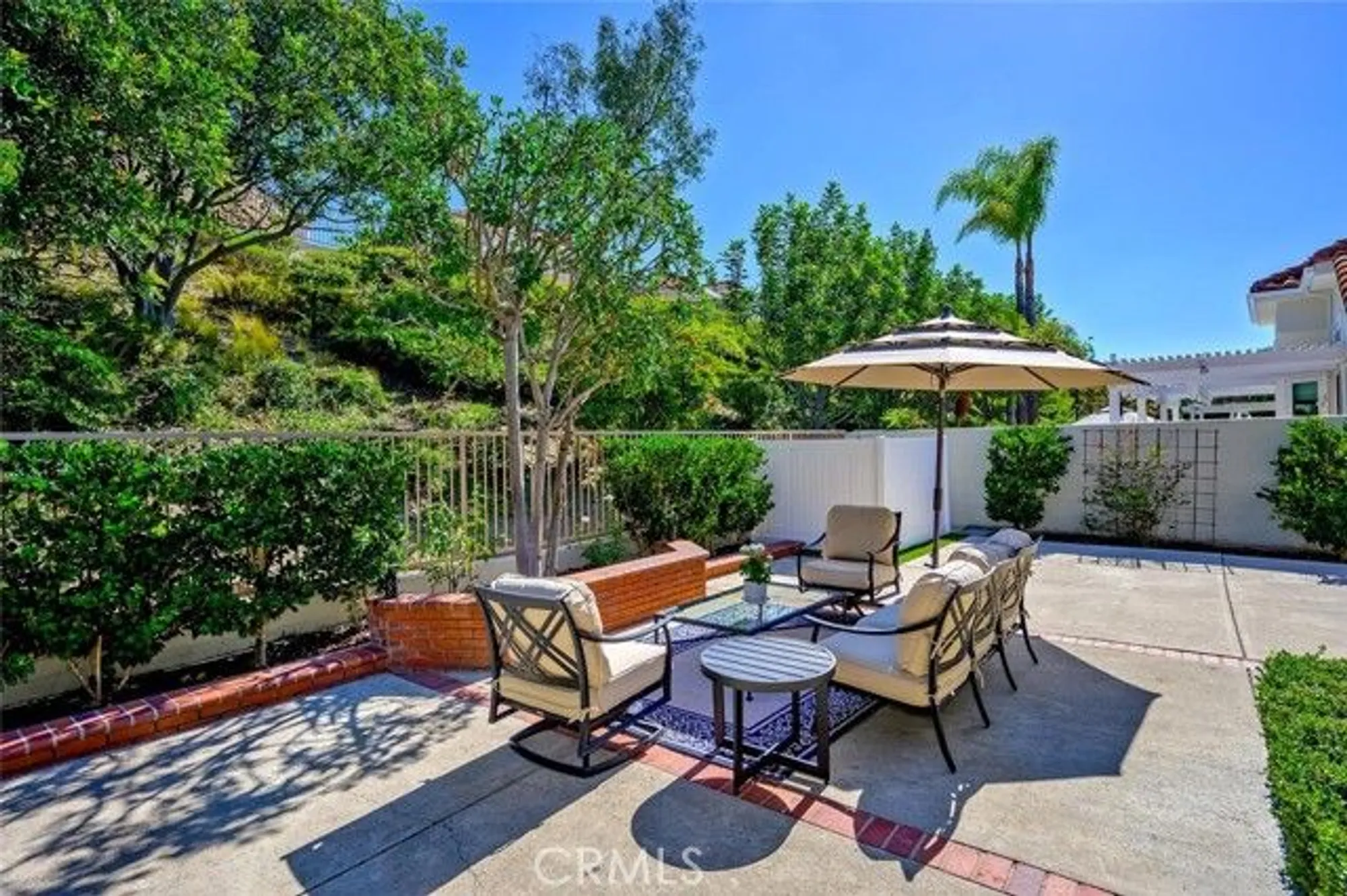 Property Slideshow image 27 of 46 | 21396 miramar, Mission Viejo, CA, 92692
