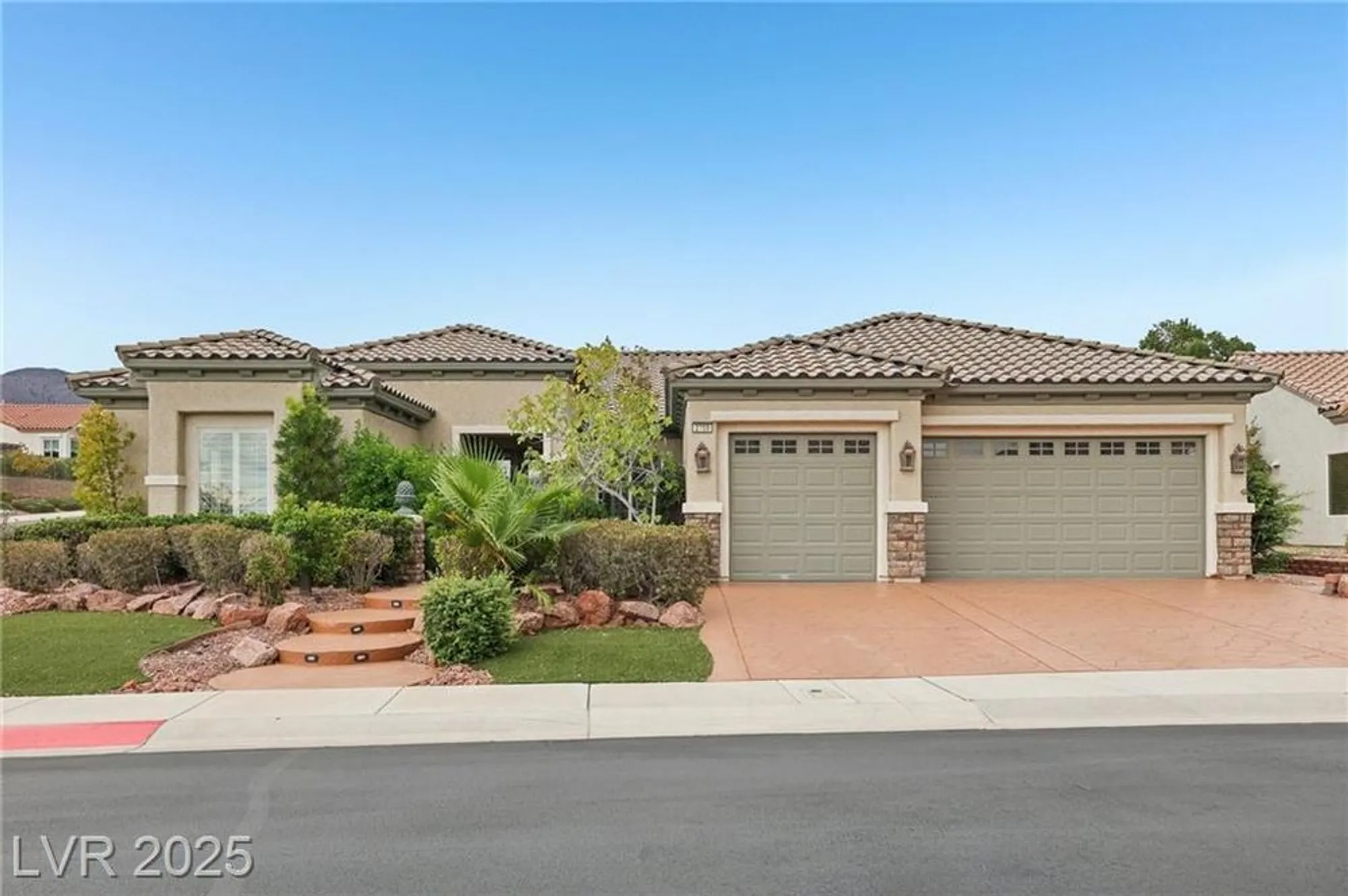 Property Slideshow image 1 of 38 | 2359 blooming valley ct, Henderson, NV, 89052