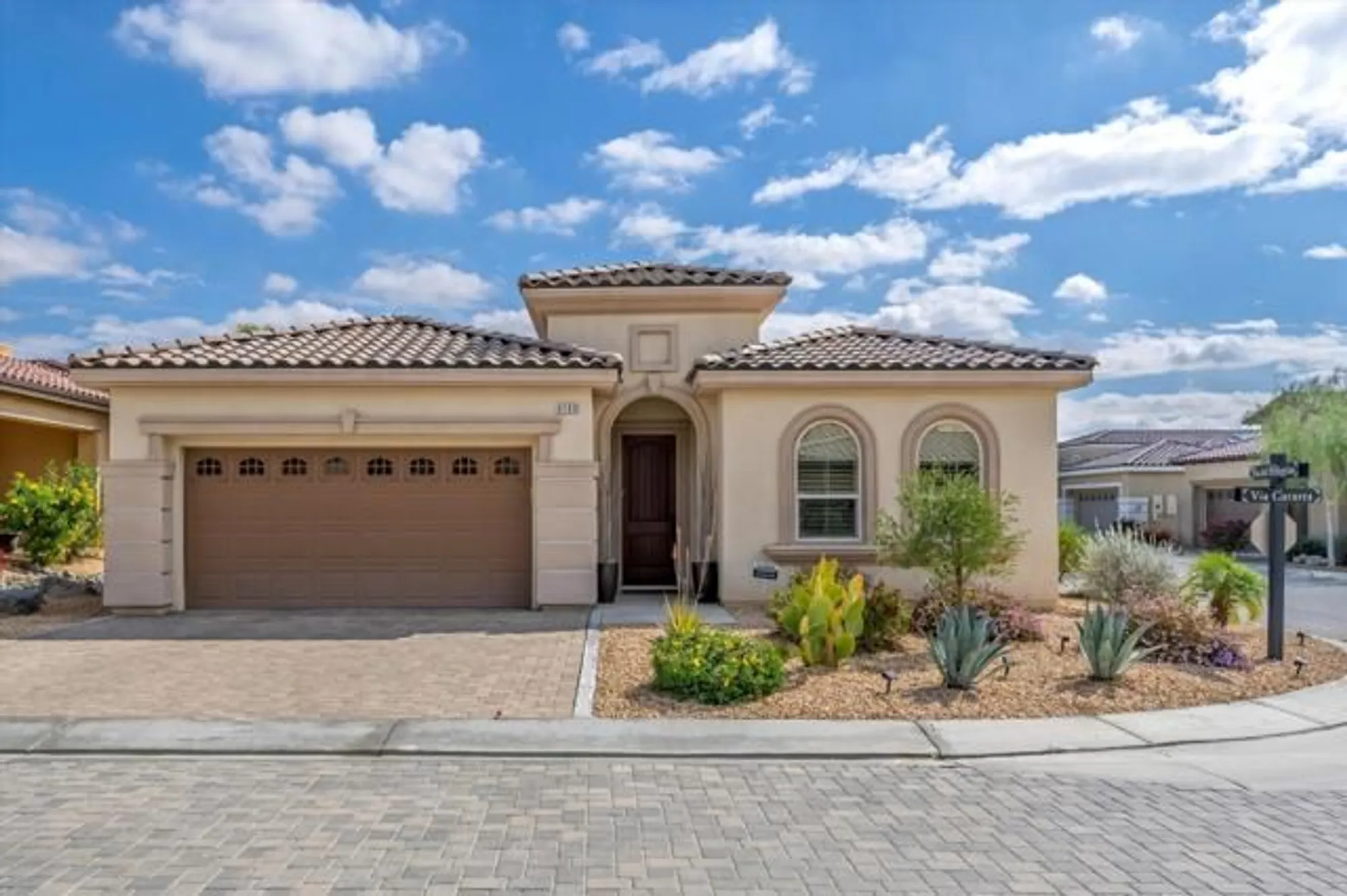 Property Slideshow image 5 of 53 | 4150 via cararra, Palm Desert, CA, 92260