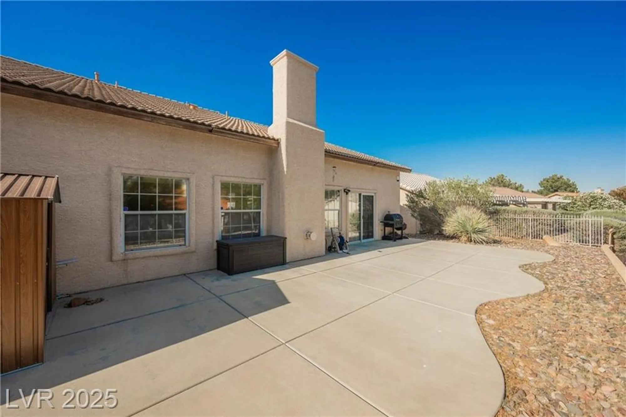 Property Slideshow image 9 of 66 | 5133 burr oak dr, Las Vegas, NV, 89130