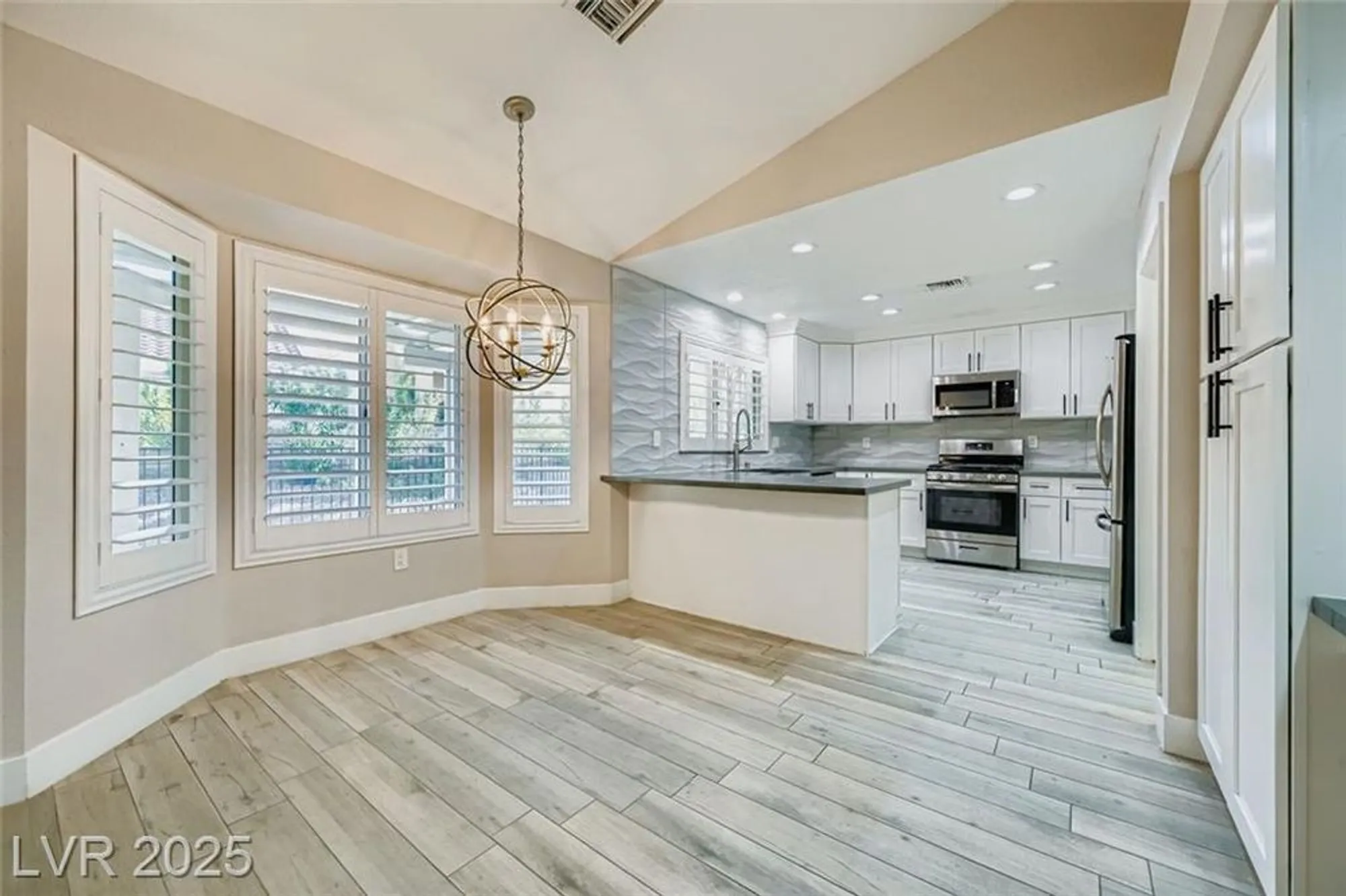 Property Slideshow image 19 of 40 | 9045 firebird dr, Las Vegas, NV, 89134