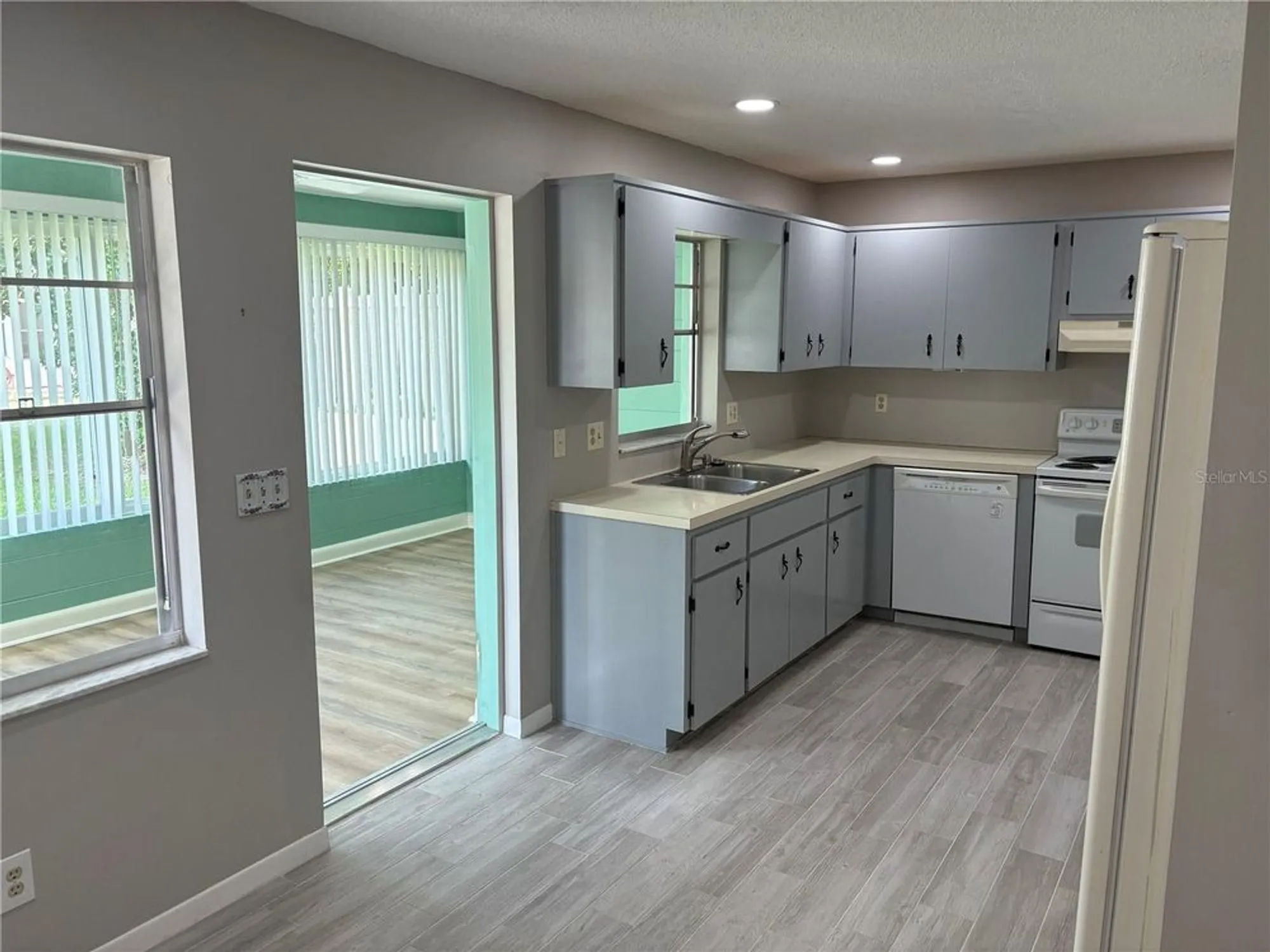 Property Slideshow image 7 of 15 | 9801 sw 88th ter b, Ocala, FL, 34481