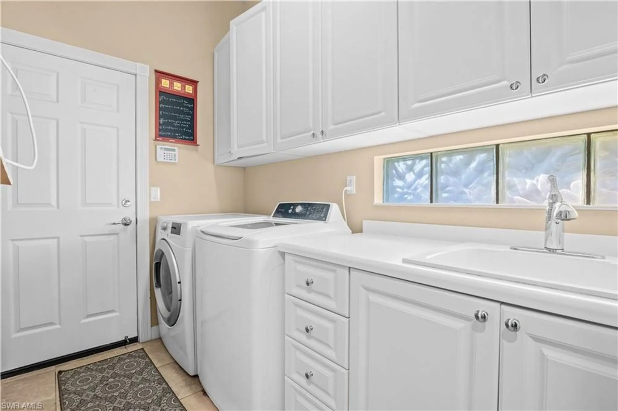 Property Slideshow image 28 of 43 | 28908 zamora ct, Bonita Springs, FL, 34135