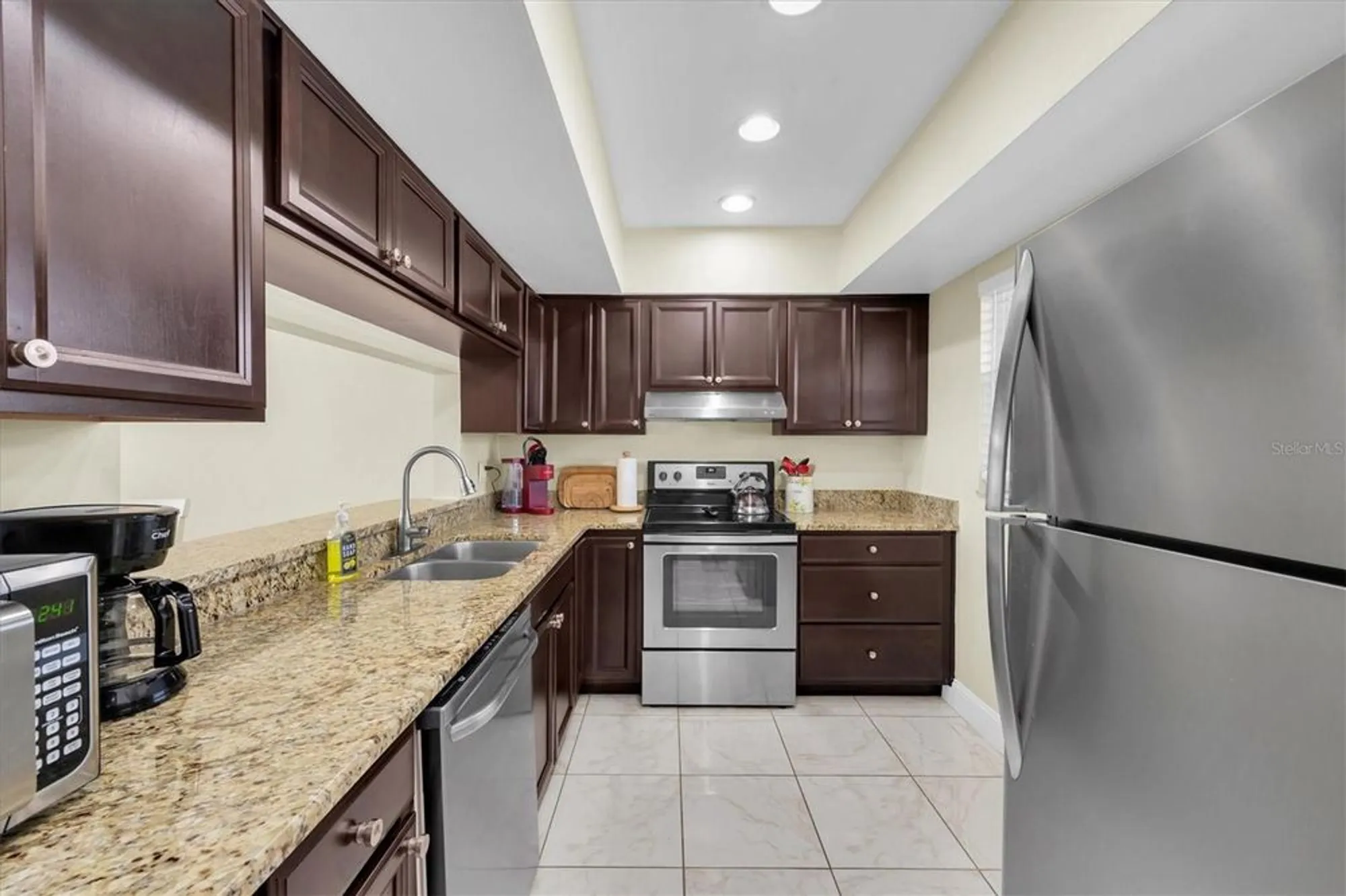 Property Slideshow image 13 of 33 | 19029 us highway 19 n apt 8-25, Clearwater, FL, 33764