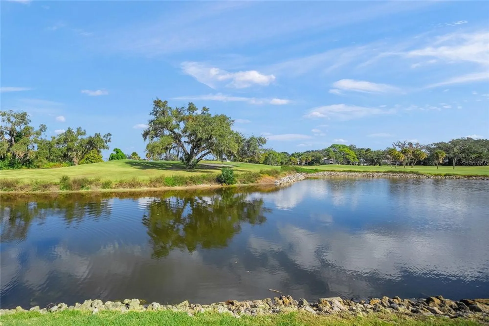 Property Slideshow image 42 of 62 | 4555 forest wood trl 23, Sarasota, FL, 34241