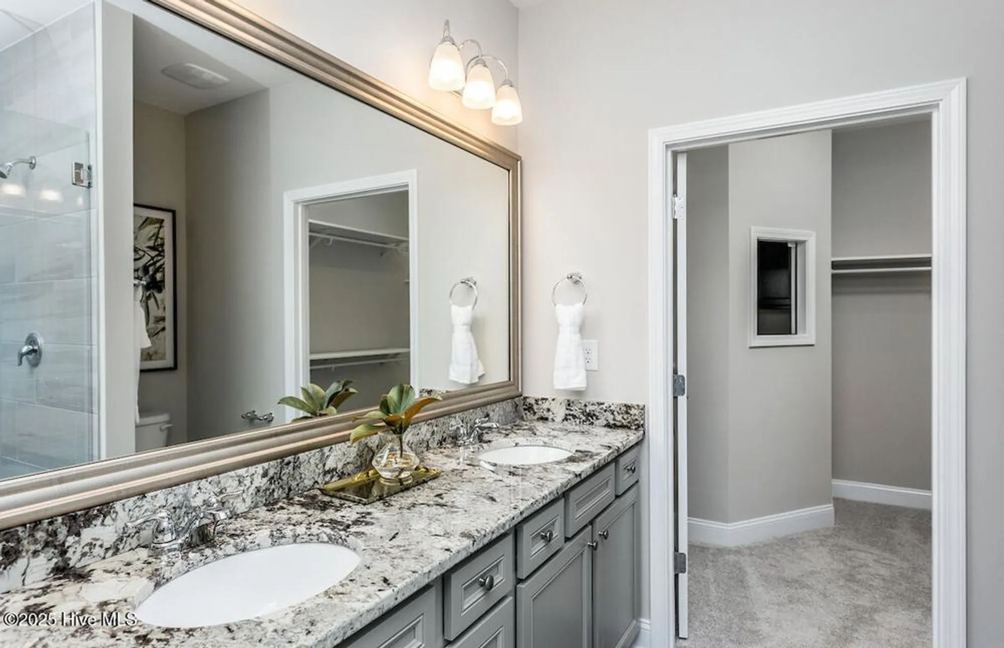 Property Slideshow image 18 of 21 | 5927 moonshell loop # 1226, Wilmington, NC, 28412