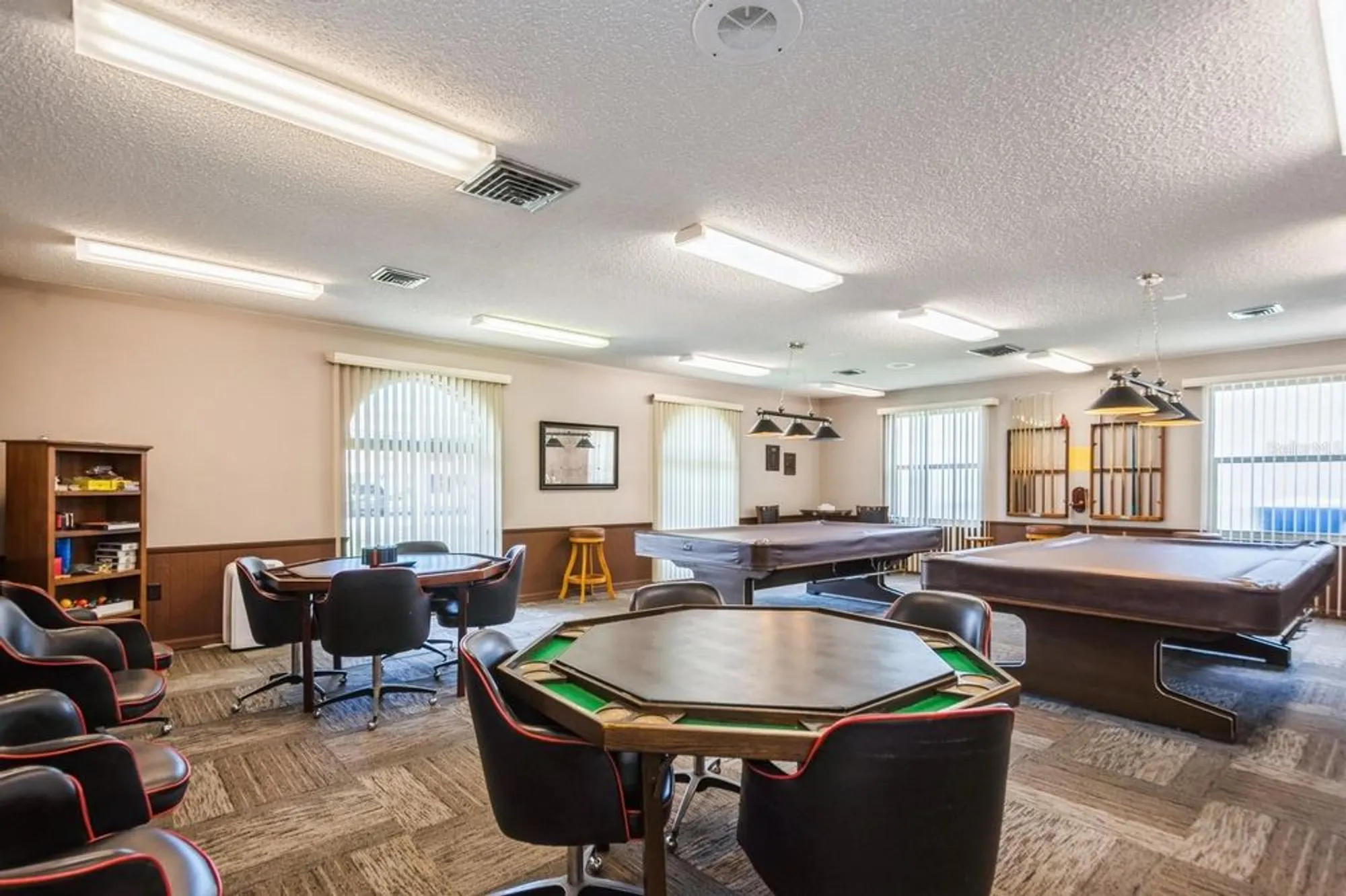 Property Slideshow image 27 of 35 | 19029 us highway 19 n apt 24c, Clearwater, FL, 33764