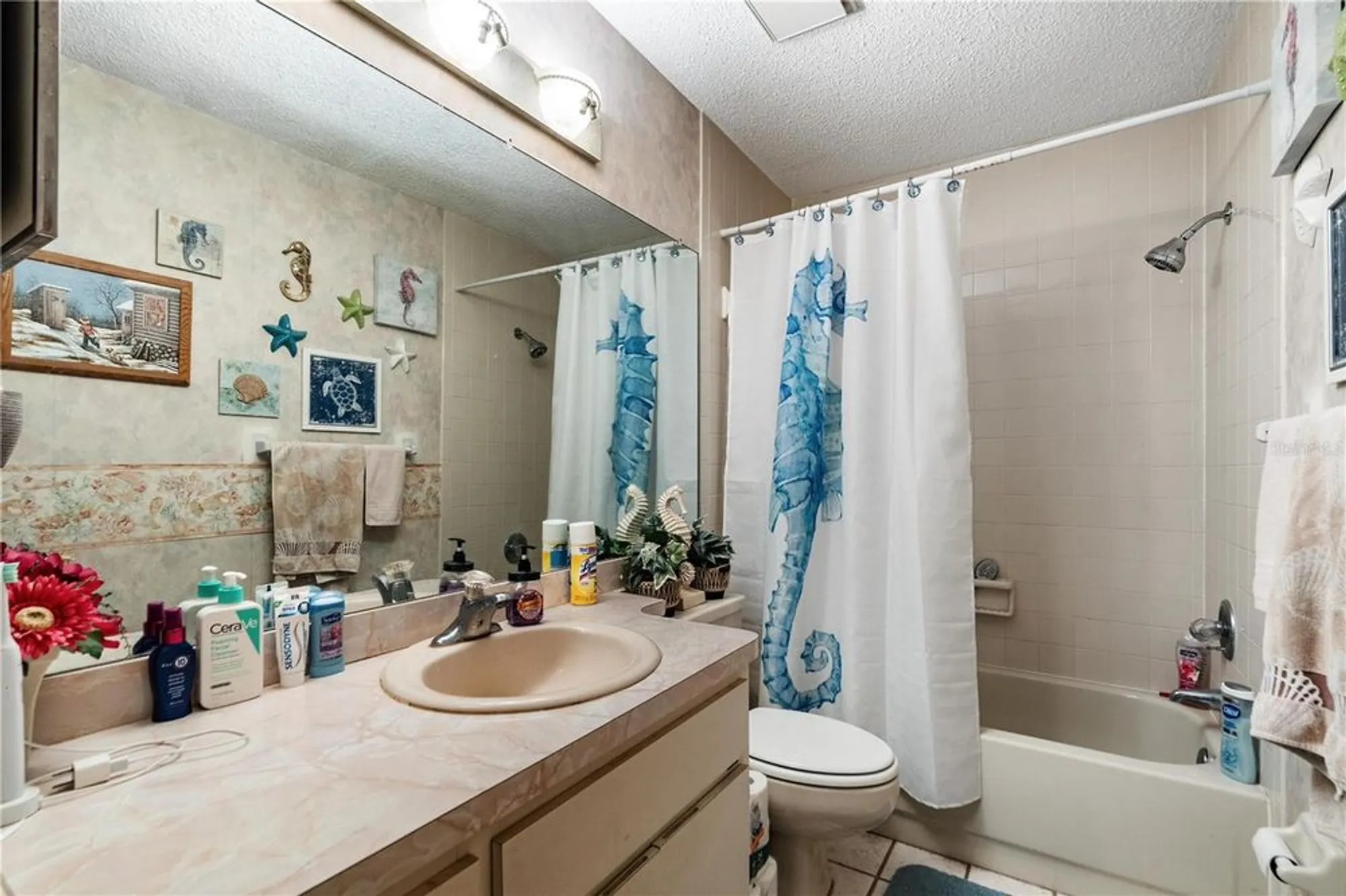 Property Slideshow image 22 of 51 | 11719 rose tree dr, New Port Richey, FL, 34654