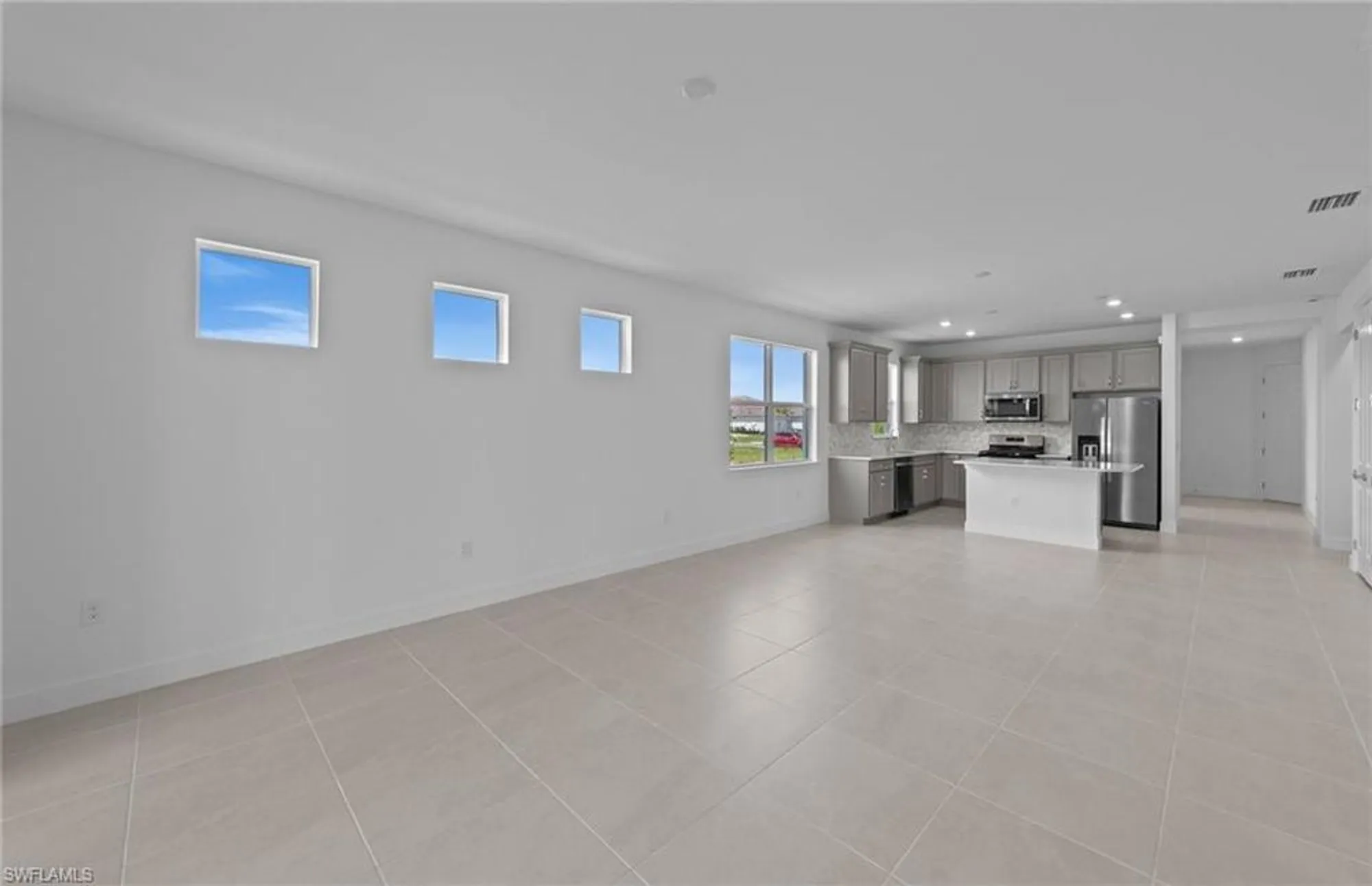 Property Slideshow image 2 of 29 | 12661 pyrite ct, Alva, FL, 33920