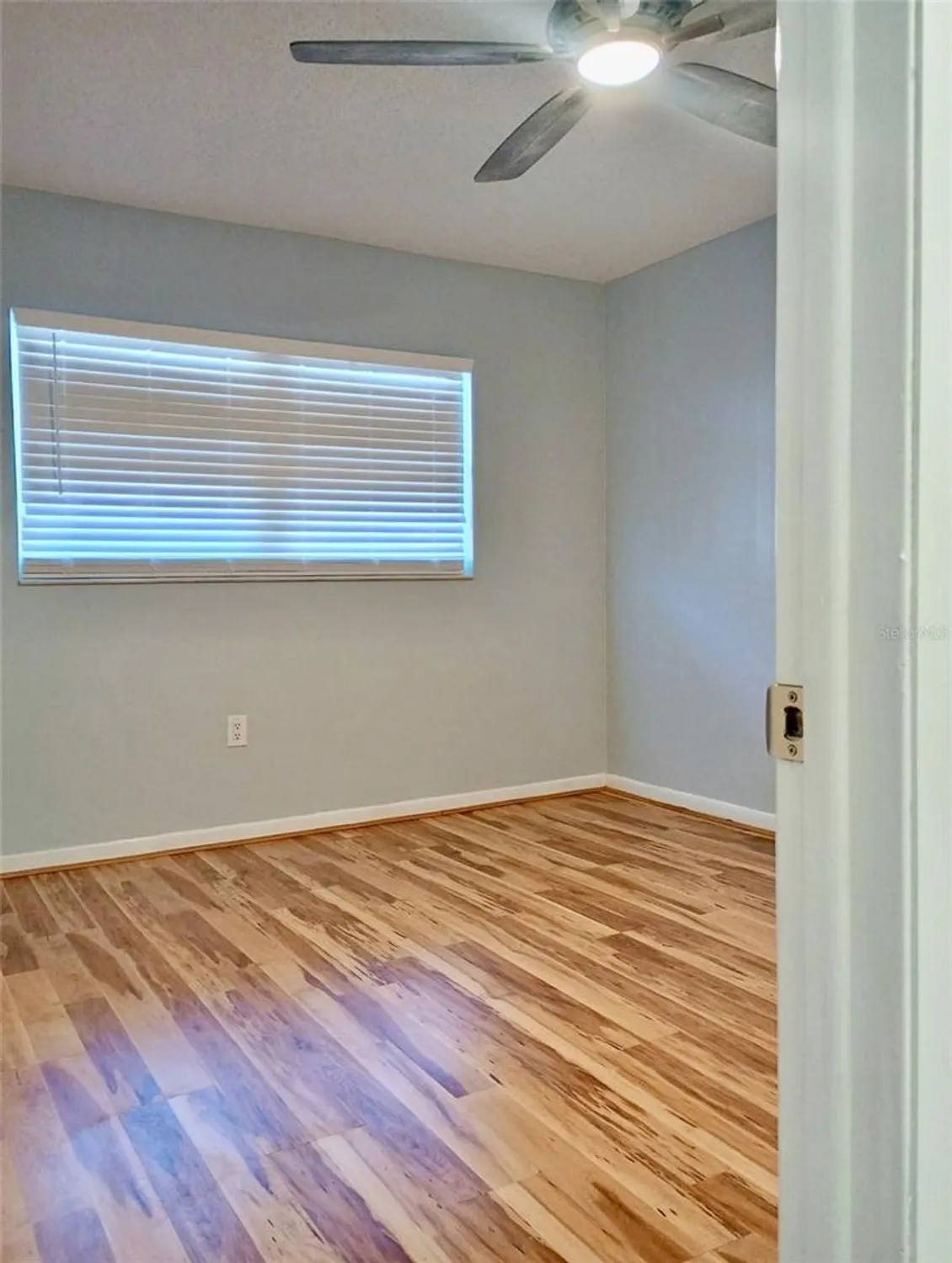 Property Slideshow image 18 of 20 | 5521 80th st n unit 306, Saint Petersburg, FL, 33709