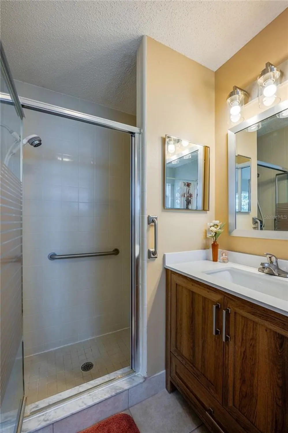 Property Slideshow image 20 of 46 | 128 crooked pine rd, Port Orange, FL, 32128