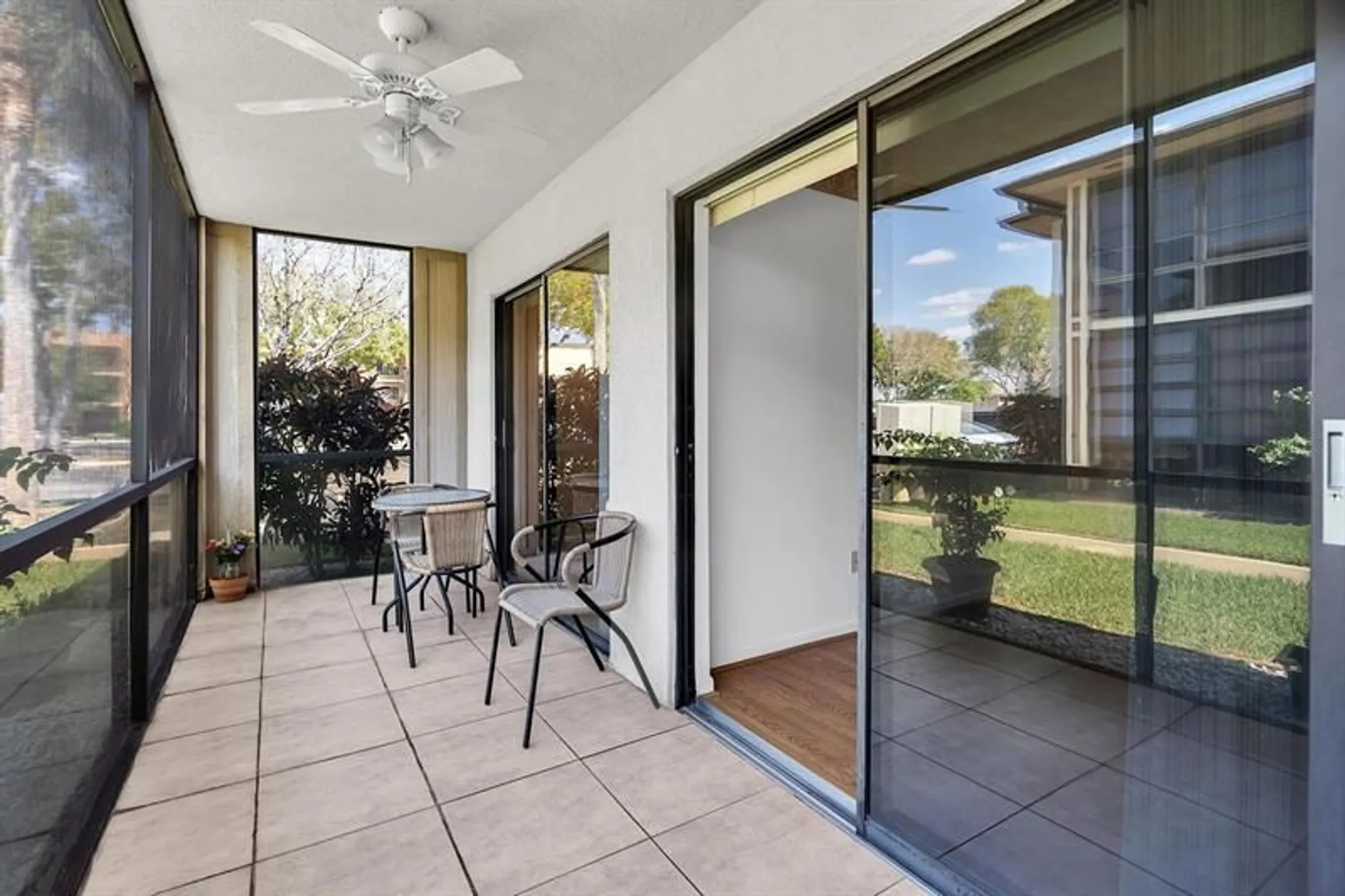 Property Slideshow image 28 of 34 | 7717 ashmont cr 109, Tamarac, FL, 33321