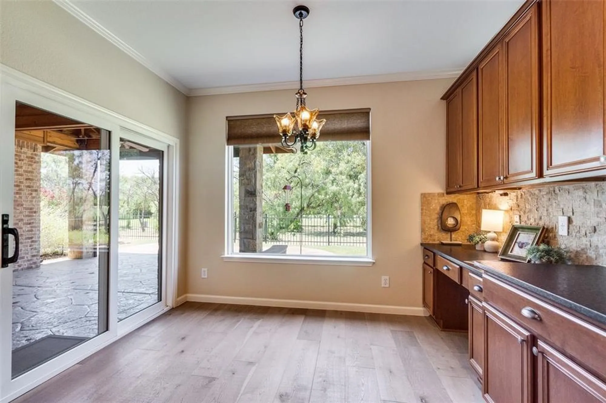Property Slideshow image 11 of 30 | 6739 festival ln, Frisco, TX, 75036