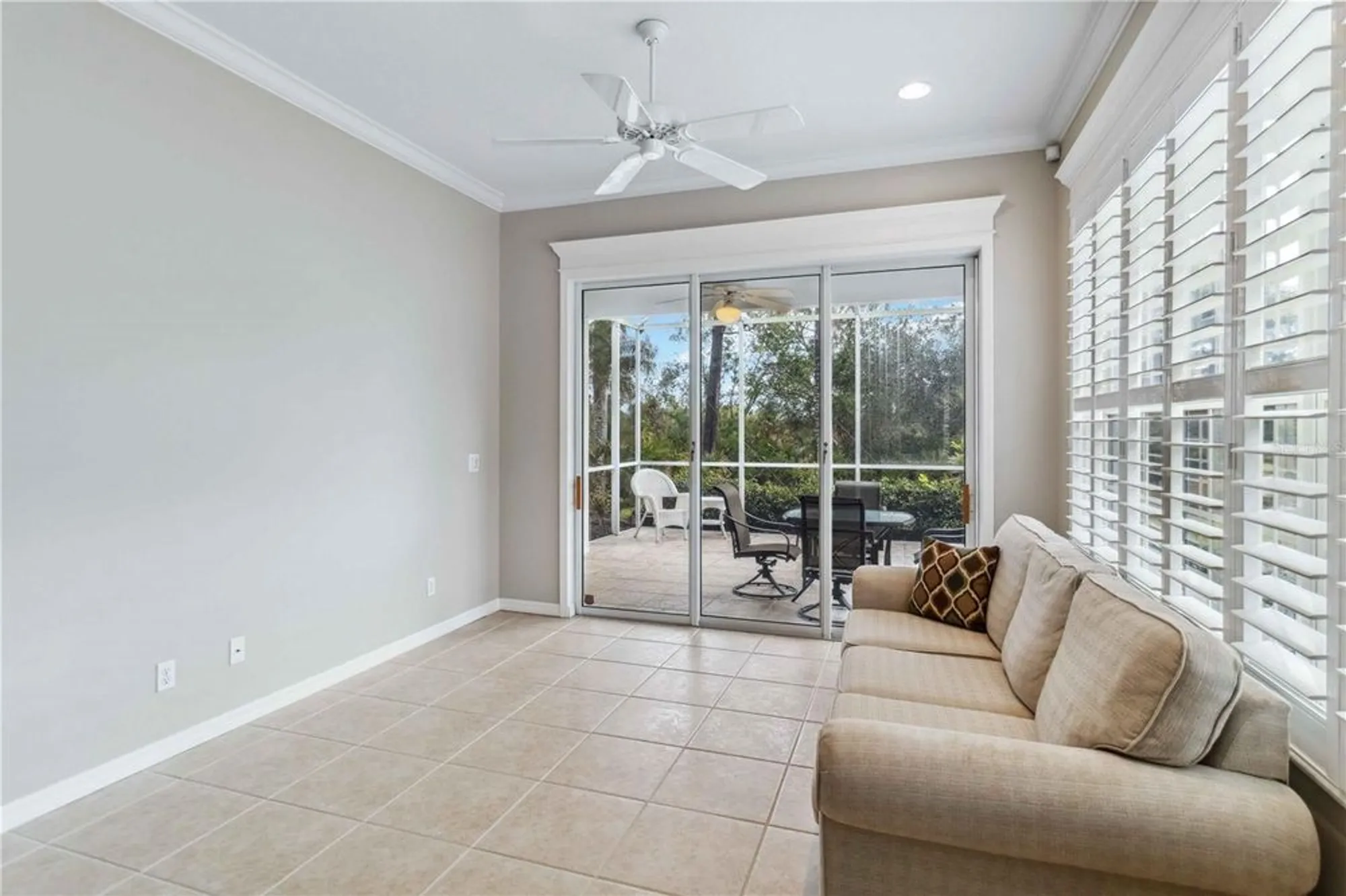 Property Slideshow image 23 of 43 | 1634 monarch dr # 1634, Venice, FL, 34293