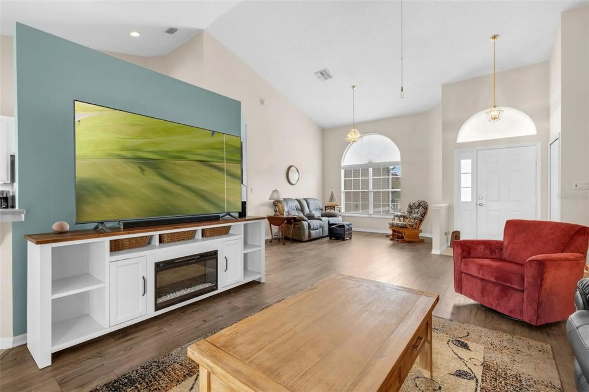 Property Slideshow image 5 of 33 | 4826 sable ridge ct, Leesburg, FL, 34748