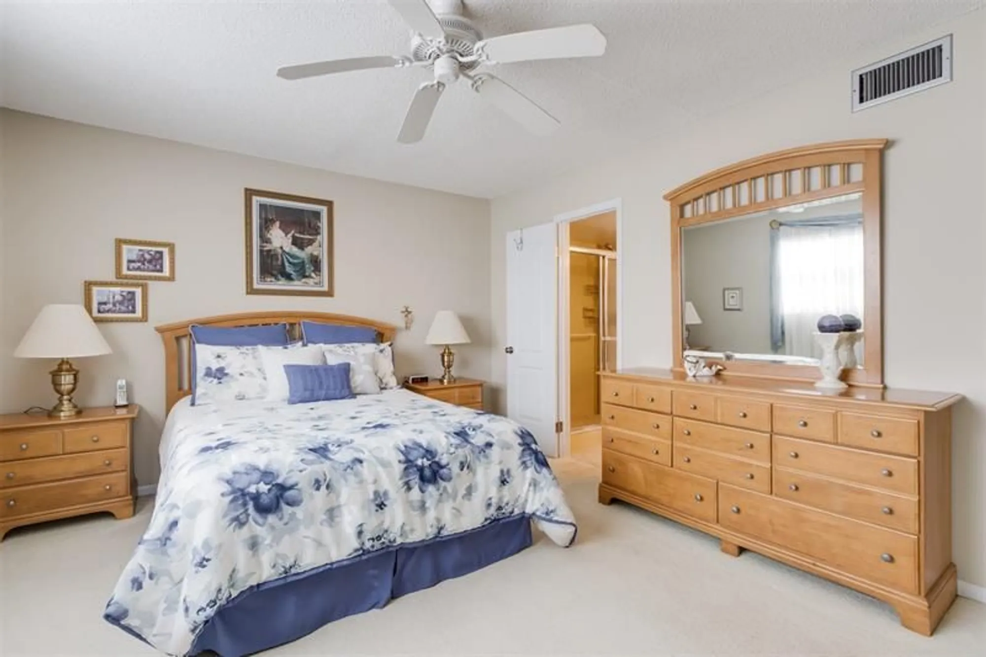 Property Slideshow image 29 of 42 | 414 se 10th st 302, Dania Beach, FL, 33004