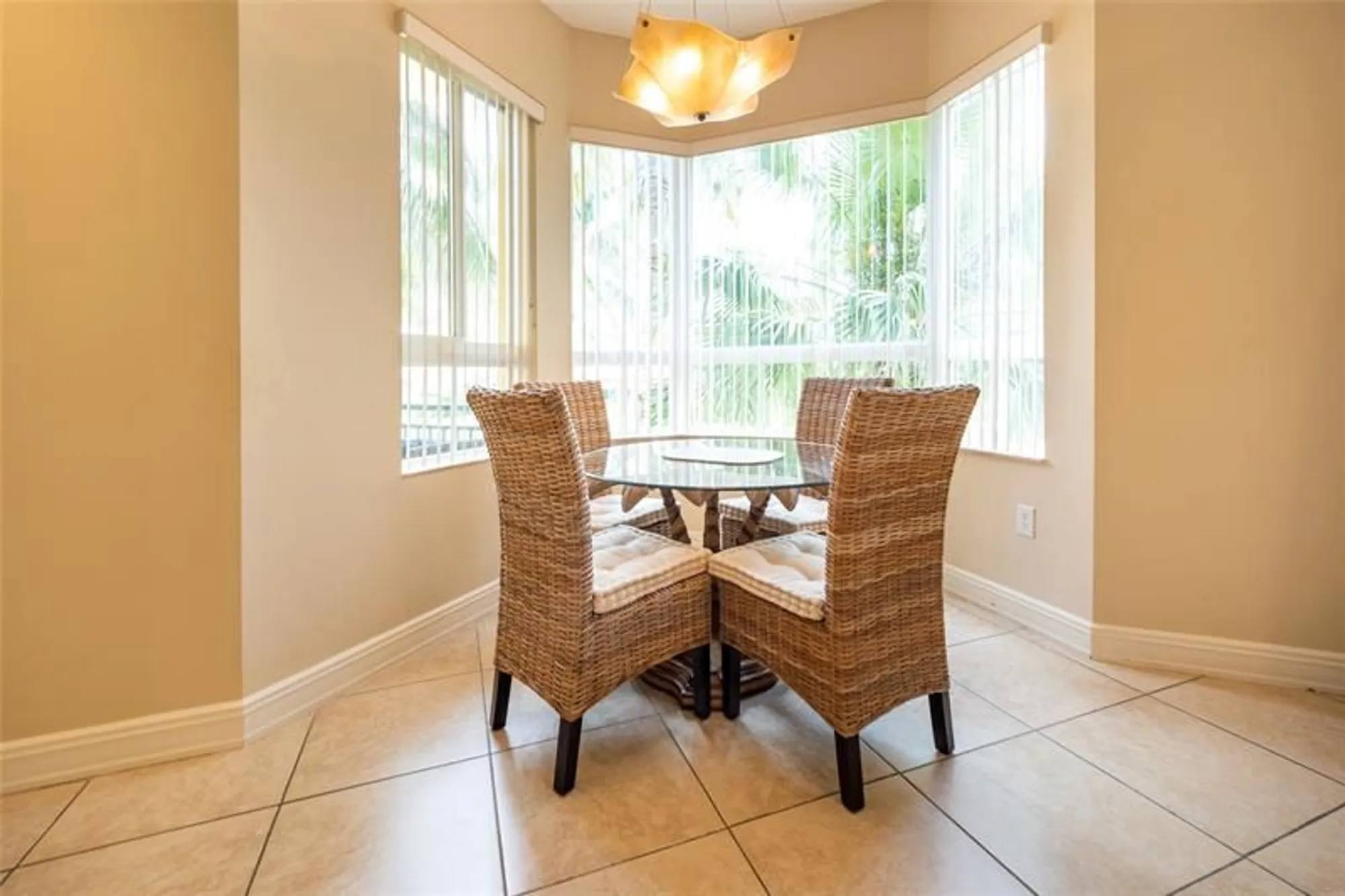 Property Slideshow image 17 of 39 | 16135 emerald estates dr 272, Weston, FL, 33331
