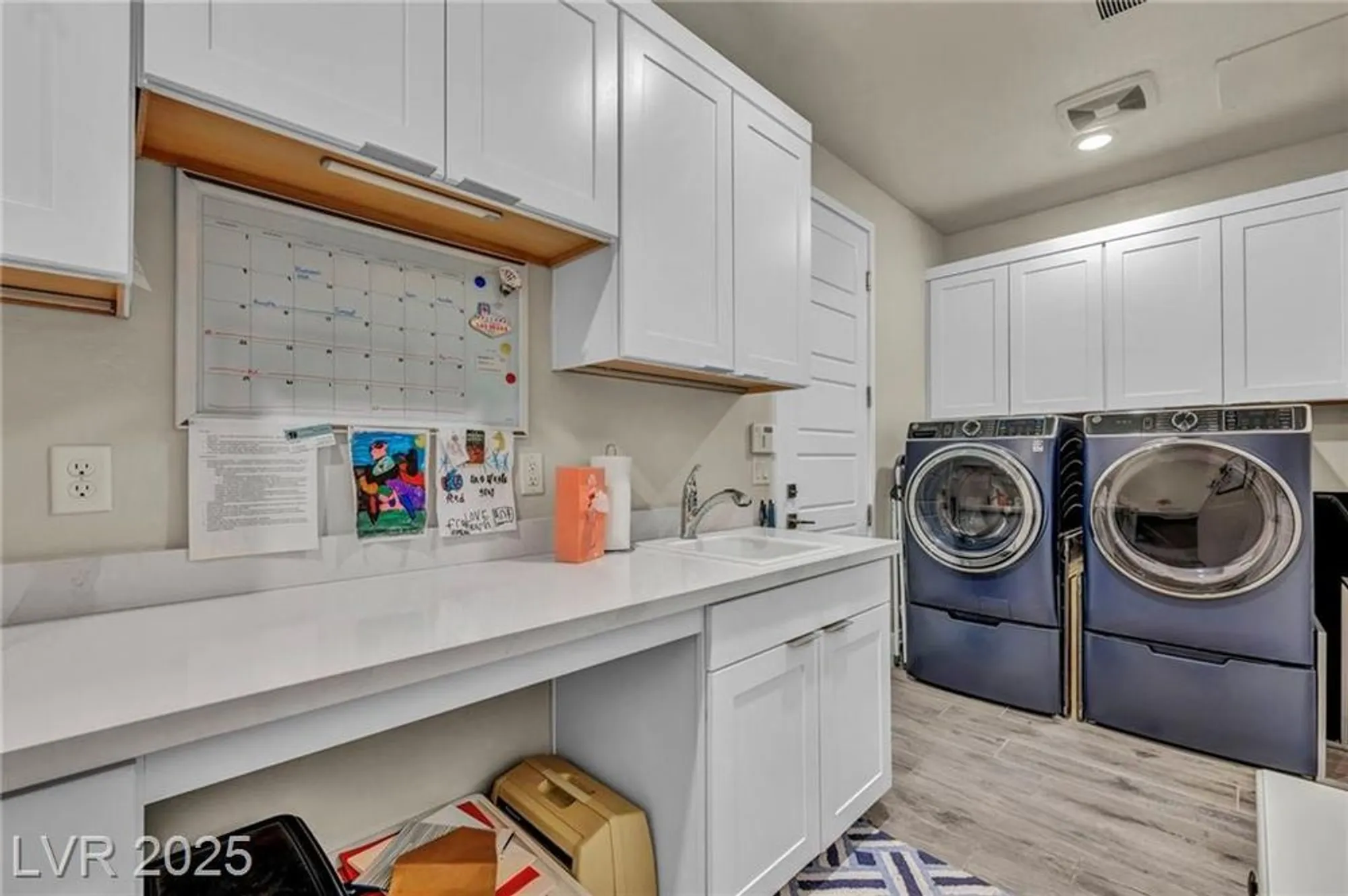 Property Slideshow image 60 of 90 | 9641 balais dr, Las Vegas, NV, 89143