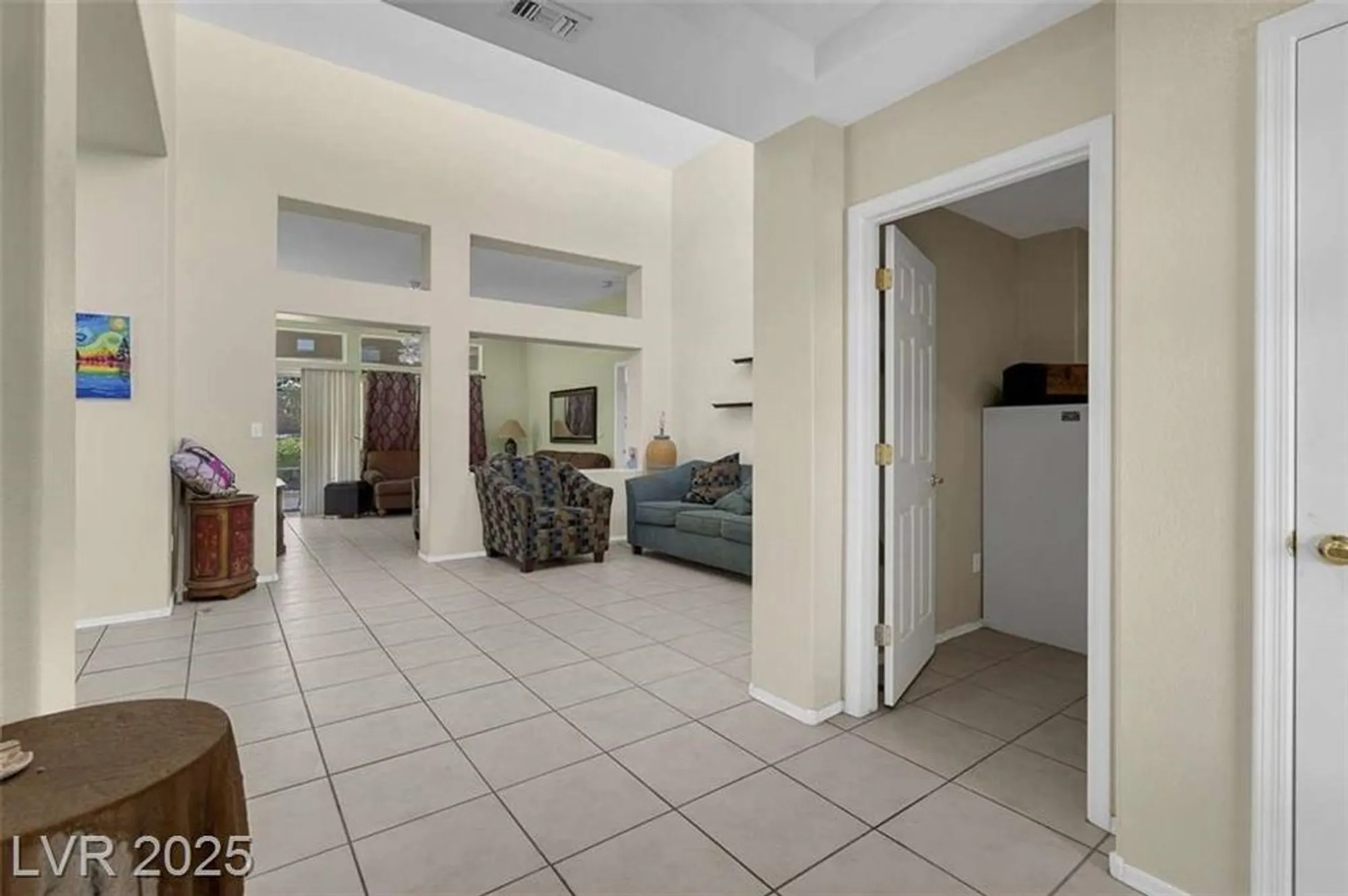 Property Slideshow image 8 of 44 | 10017 bundella dr, Las Vegas, NV, 89134