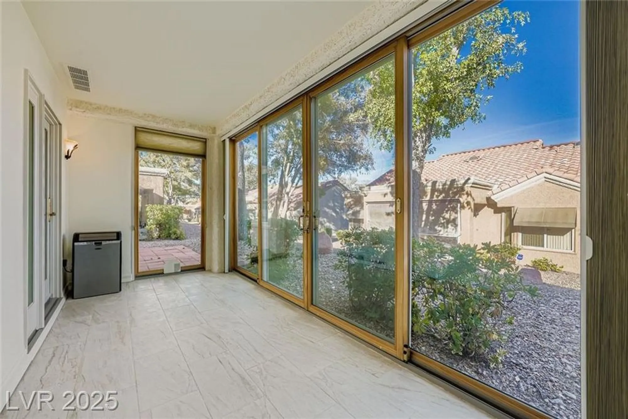 Property Slideshow image 22 of 26 | 2520 palmridge dr, Las Vegas, NV, 89134