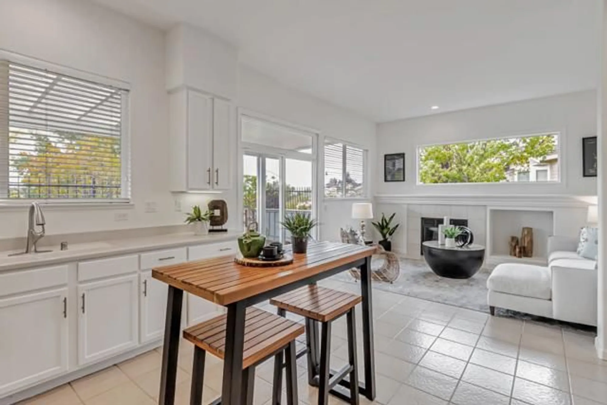 Property Slideshow image 22 of 60 | 2051 folle blanche dr, San Jose, CA, 95135