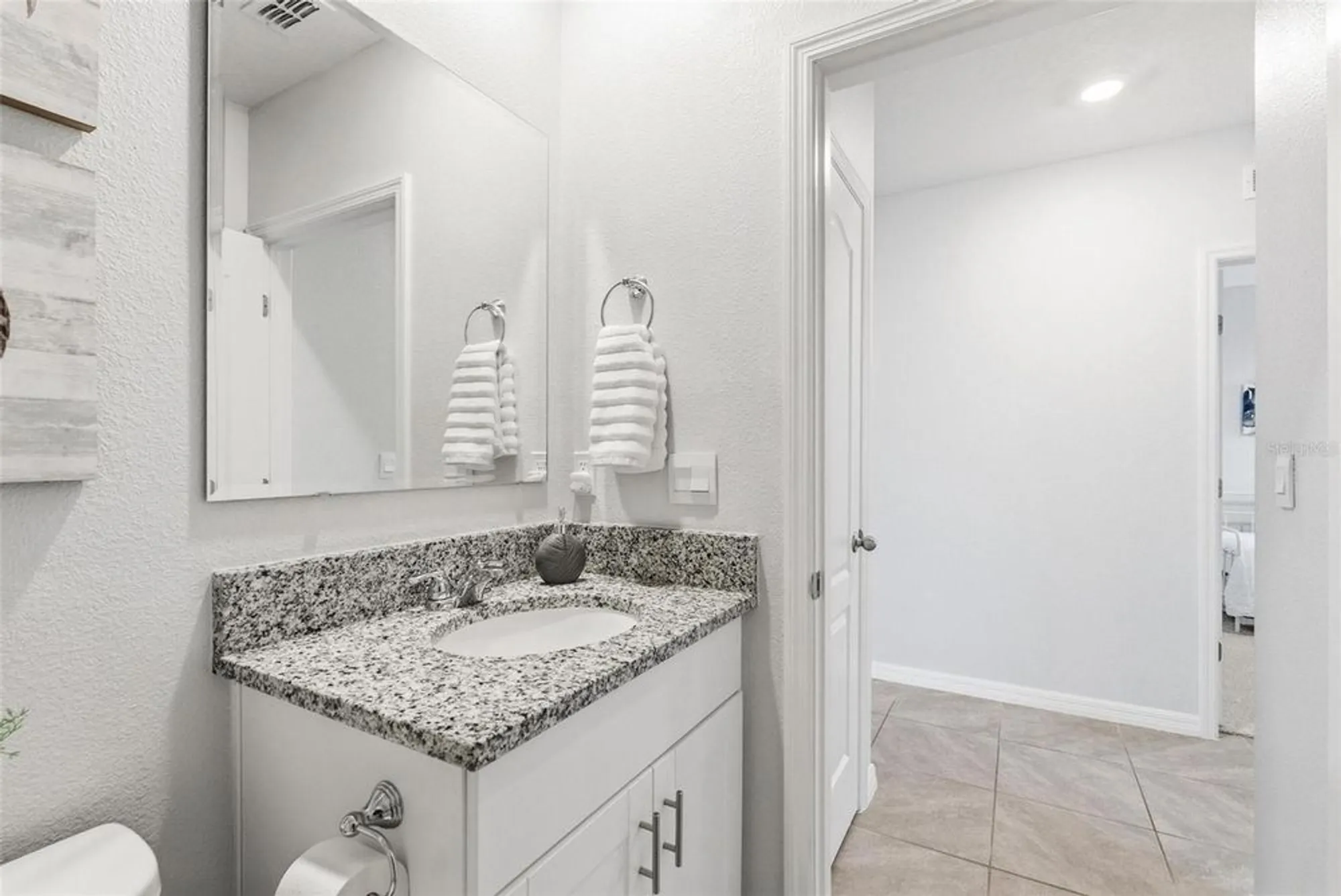 Property Slideshow image 28 of 46 | 2745 portadown st, Ormond Beach, FL, 32174