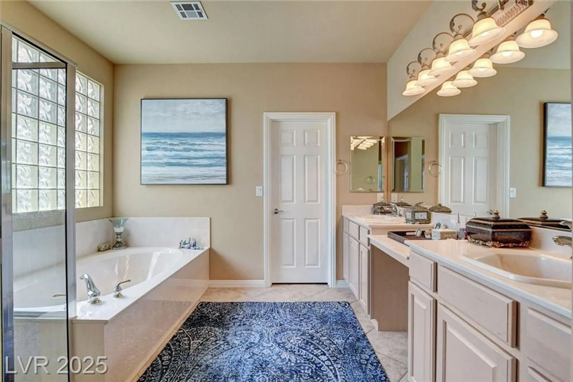 Property Slideshow image 30 of 48 | 4134 riva de tierra ln, Las Vegas, NV, 89135