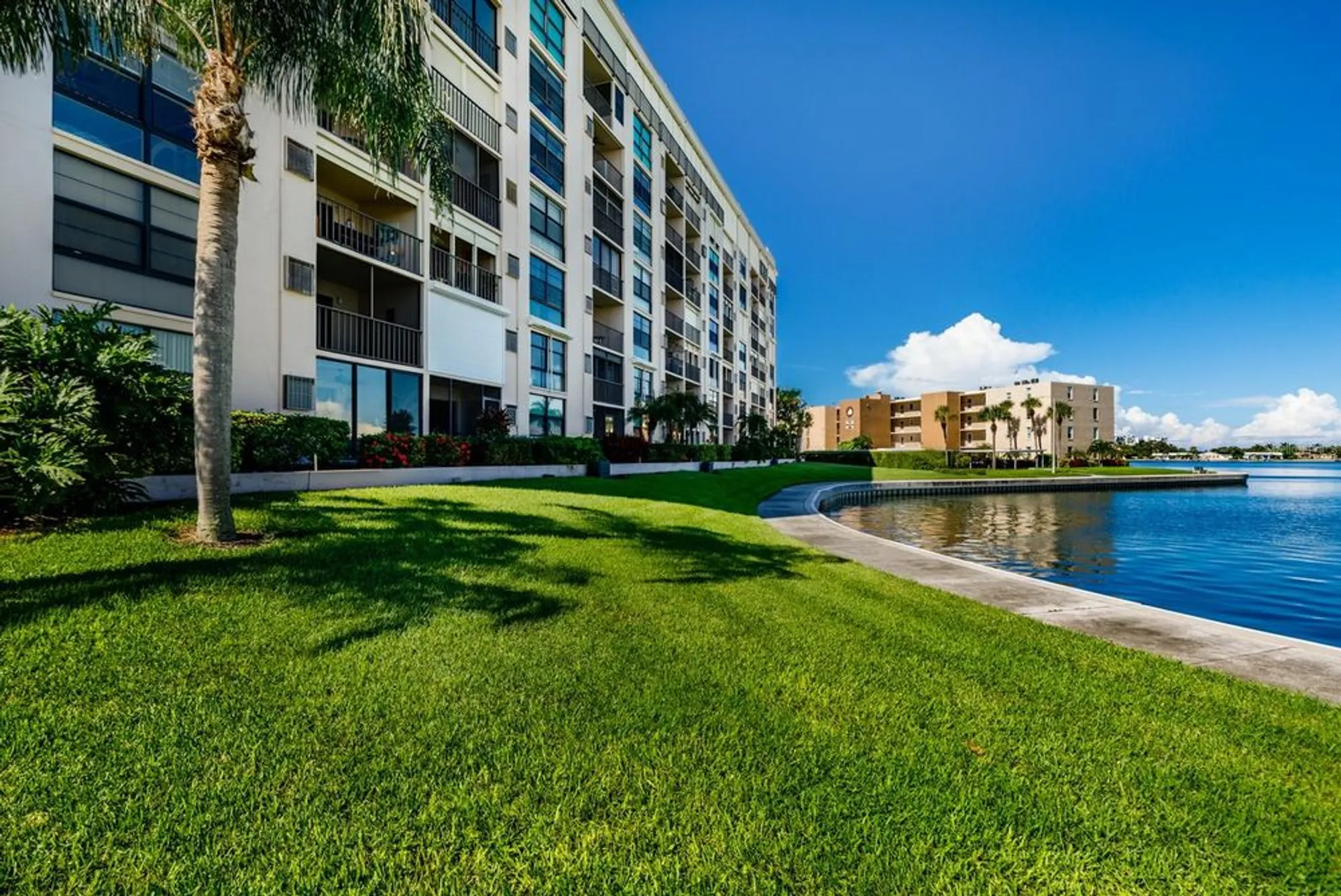 Property Slideshow image 36 of 92 | 7700 sun island dr 506, South Pasadena, FL, 33707