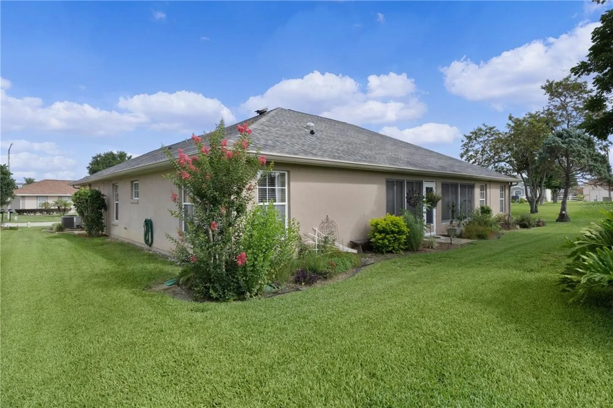 Property Slideshow image 14 of 37 | 17355 se 110th ter, Summerfield, FL, 34491