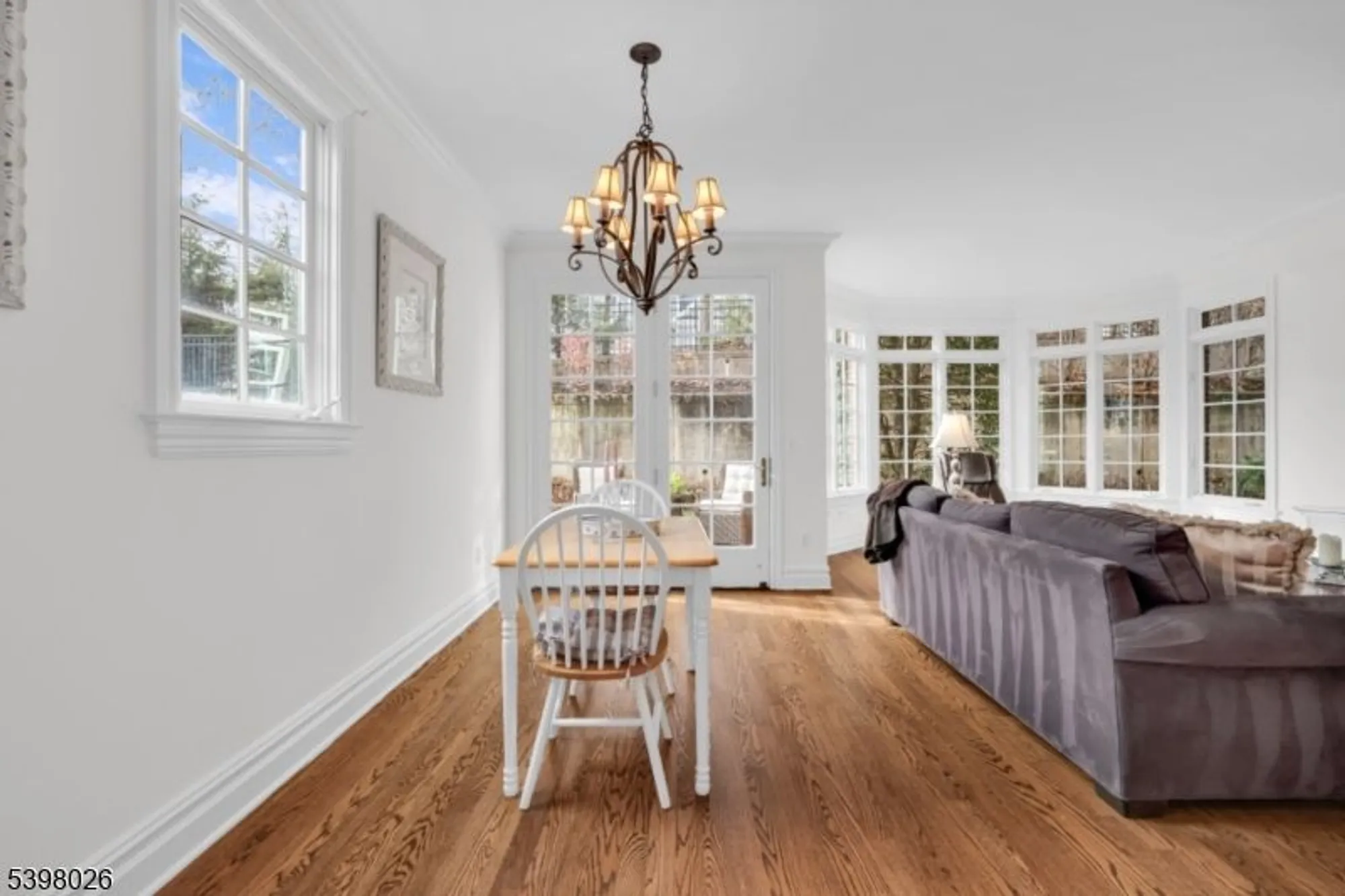 Property Slideshow image 8 of 19 | 34 schmidt cir, Watchung, NJ, 07069