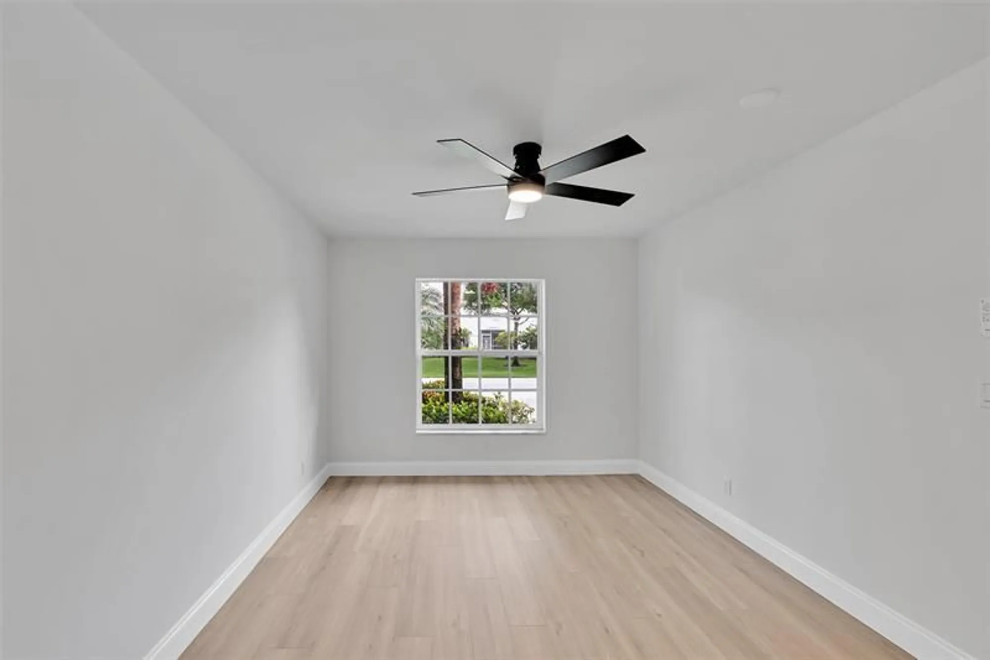 Property Slideshow image 19 of 62 | 8402 logia cir, Boynton Beach, FL, 33472